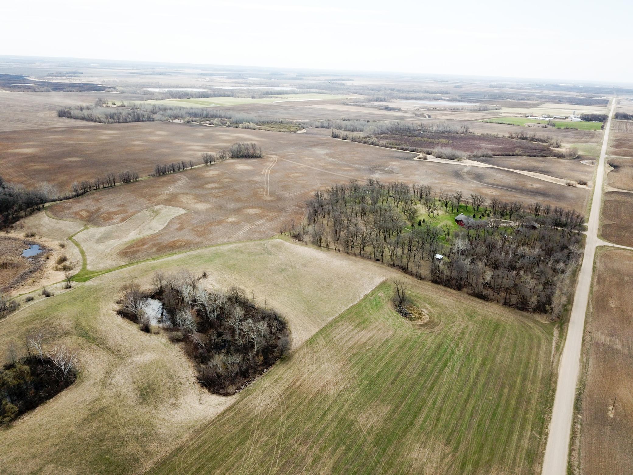Land 7071609