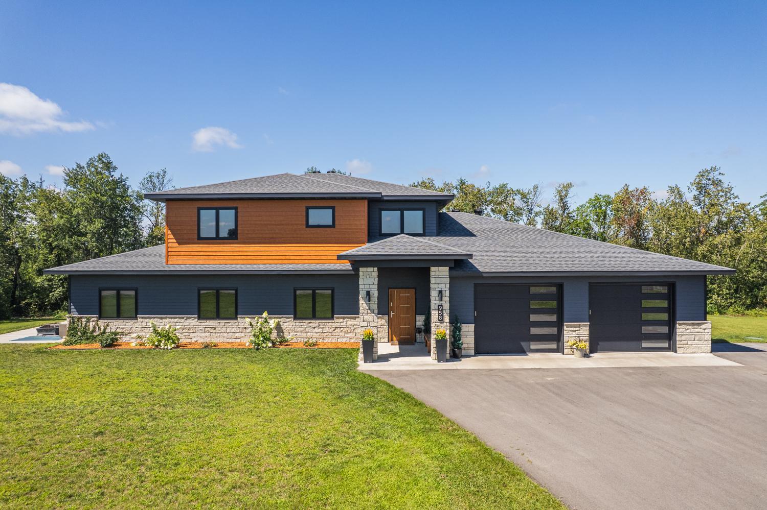Residential 7071984