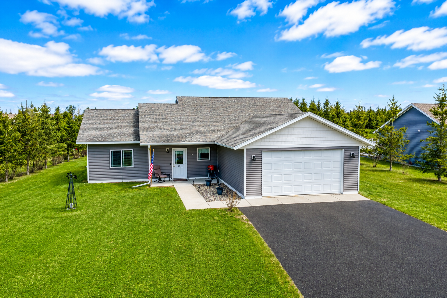 Residential 7072106