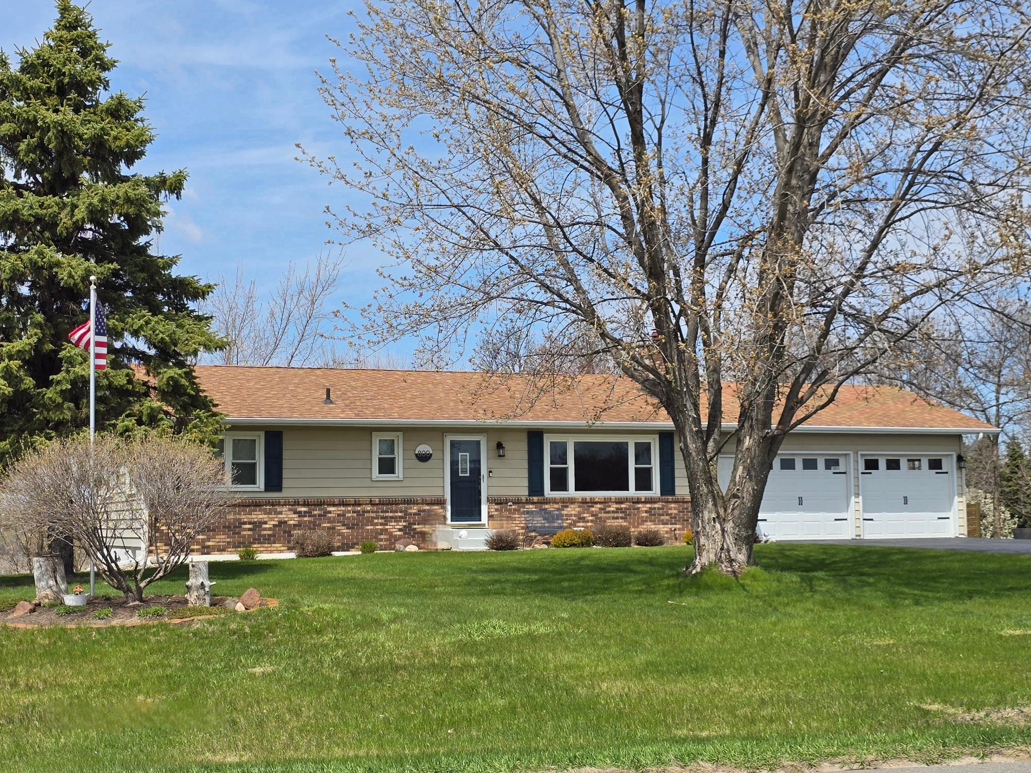Residential 7072295