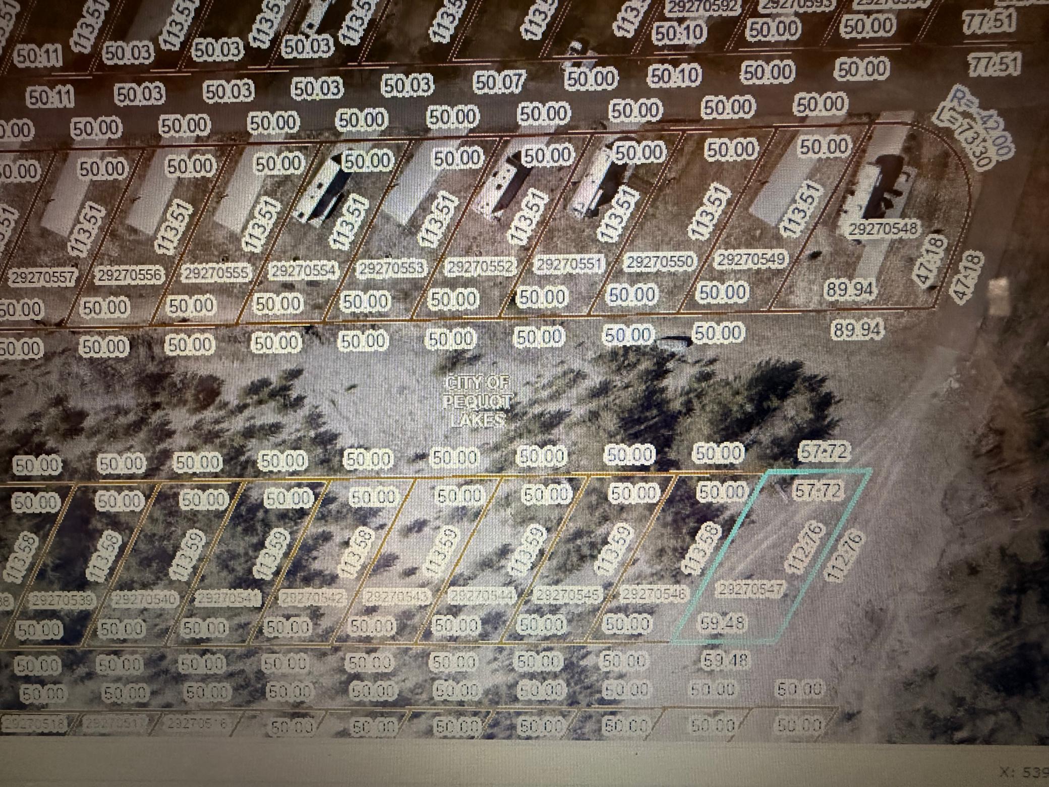 Land 7072737