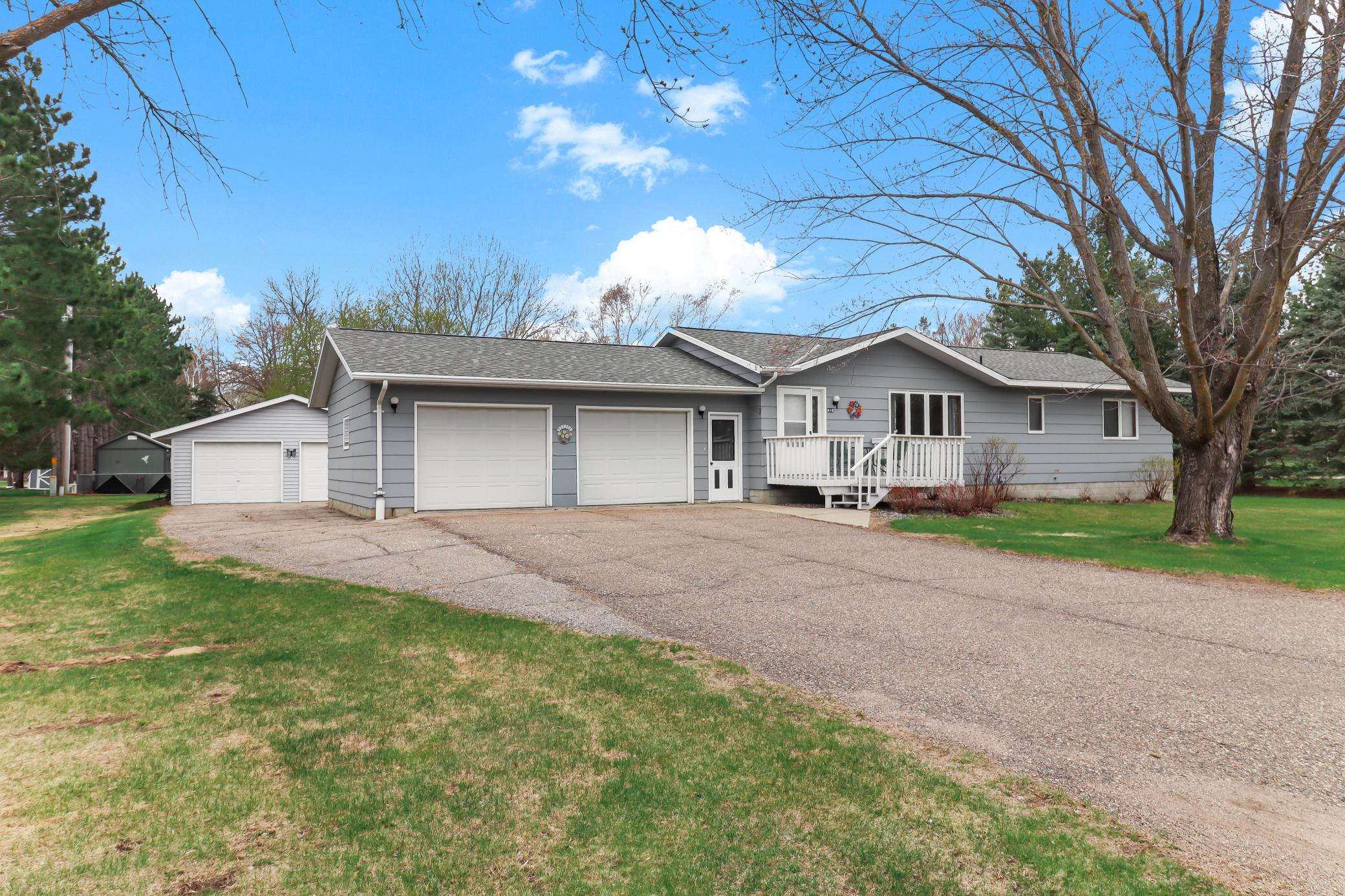 Residential 7073312