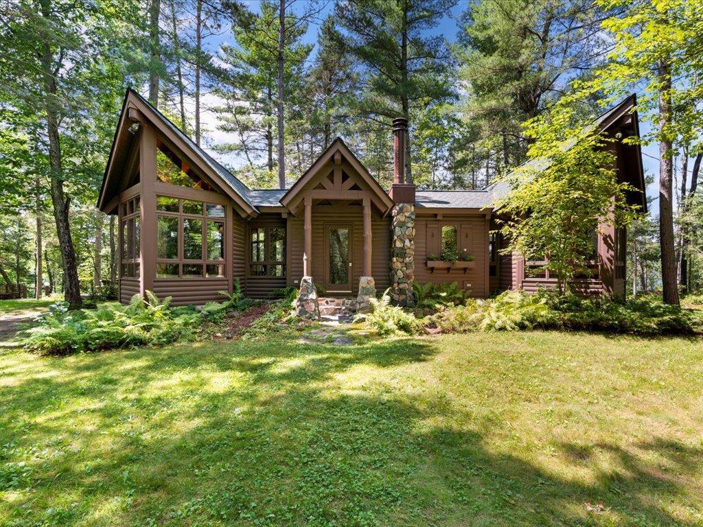 Lakehome 7074314