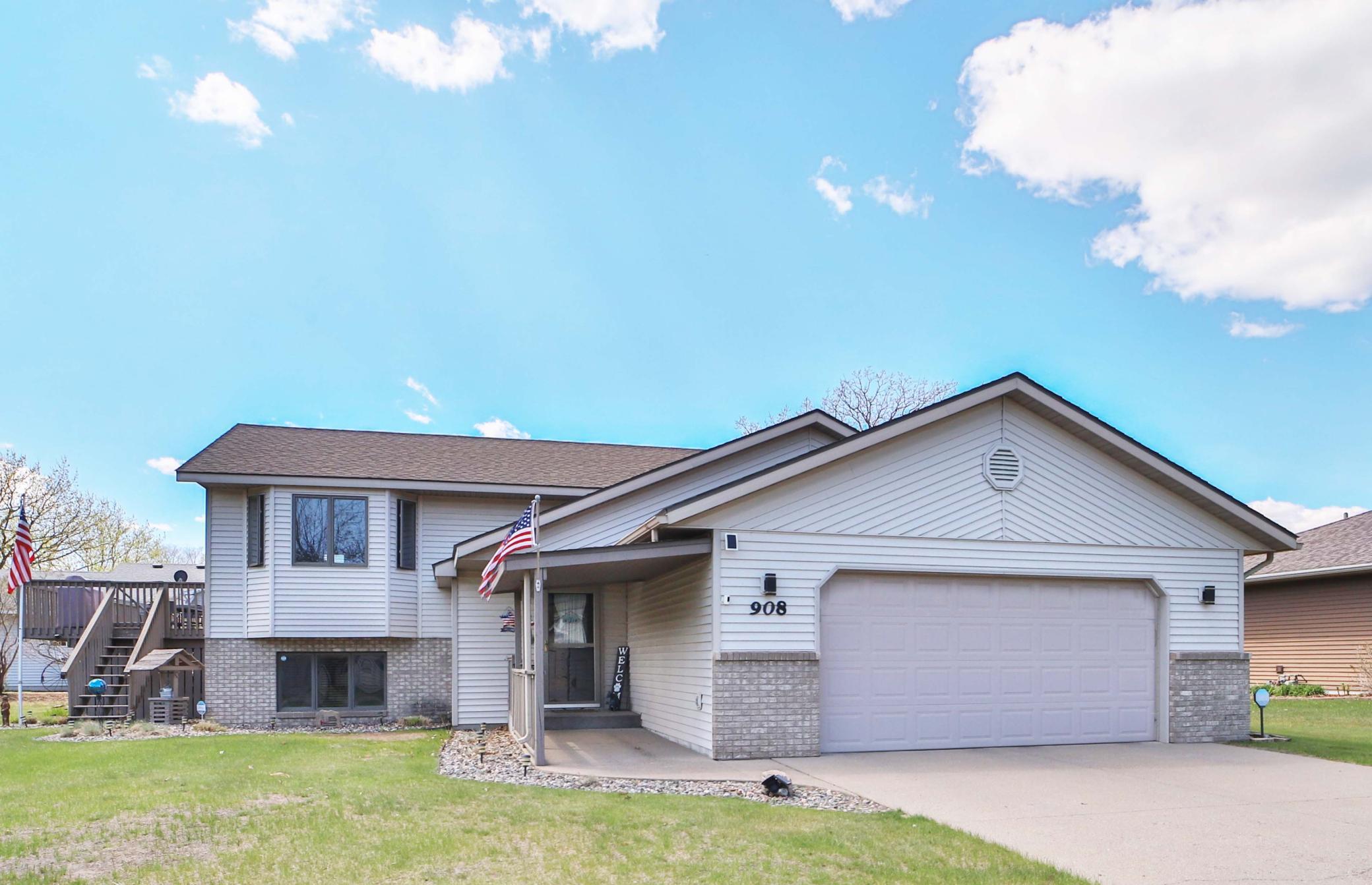 Residential 7074377