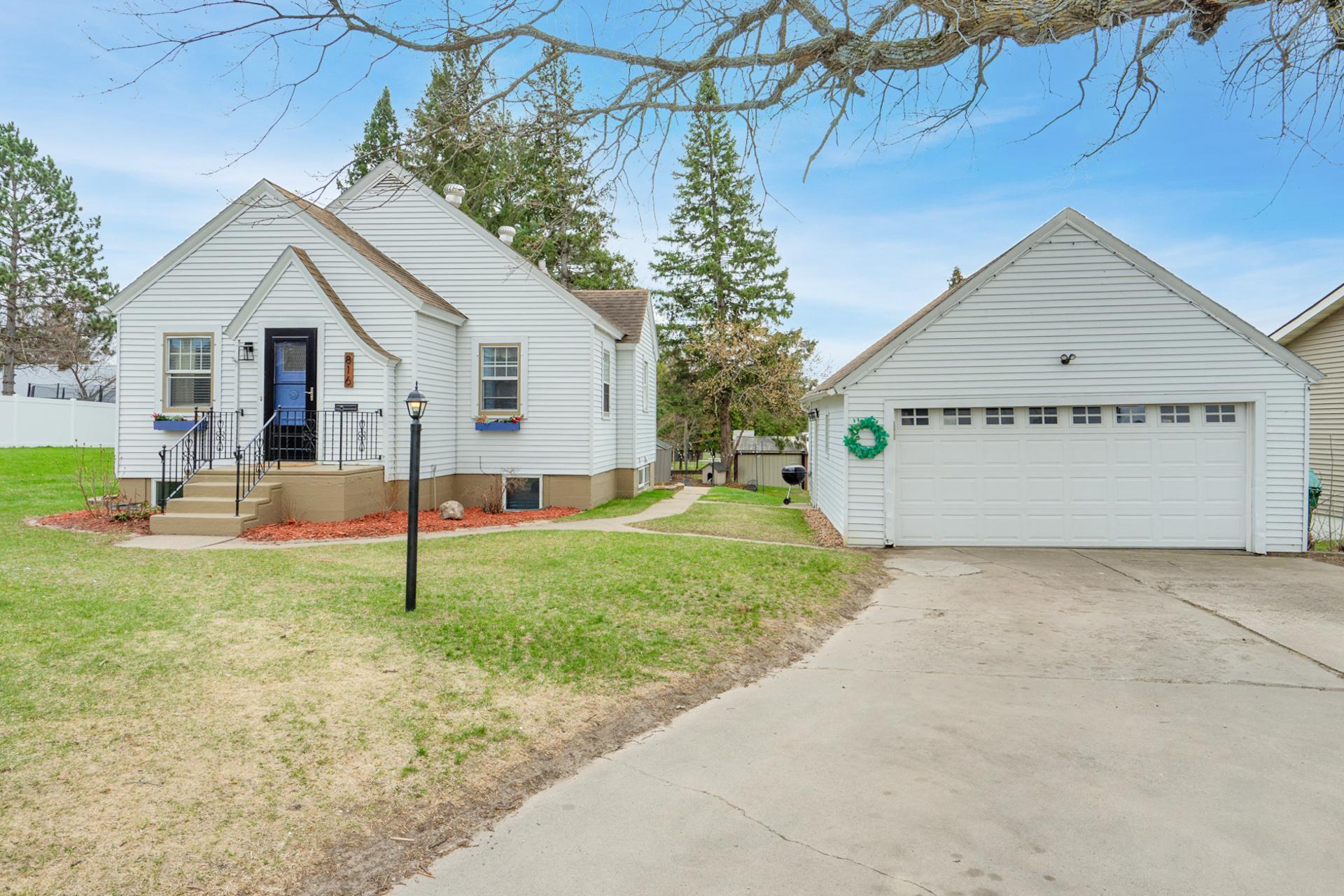 Residential 7074769