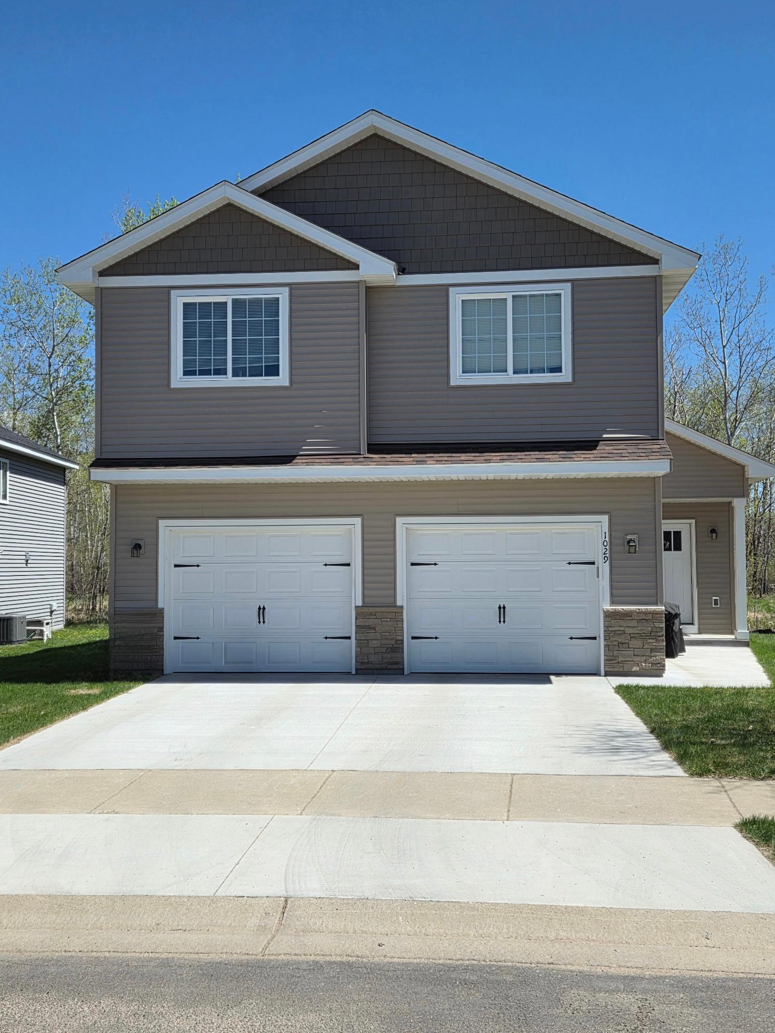 Residential 7075686