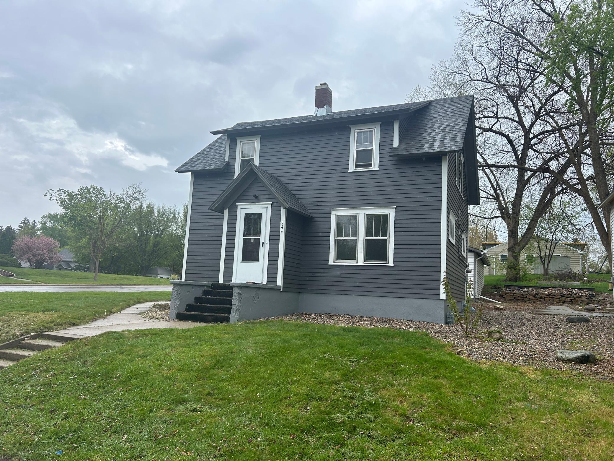 Residential 7075858