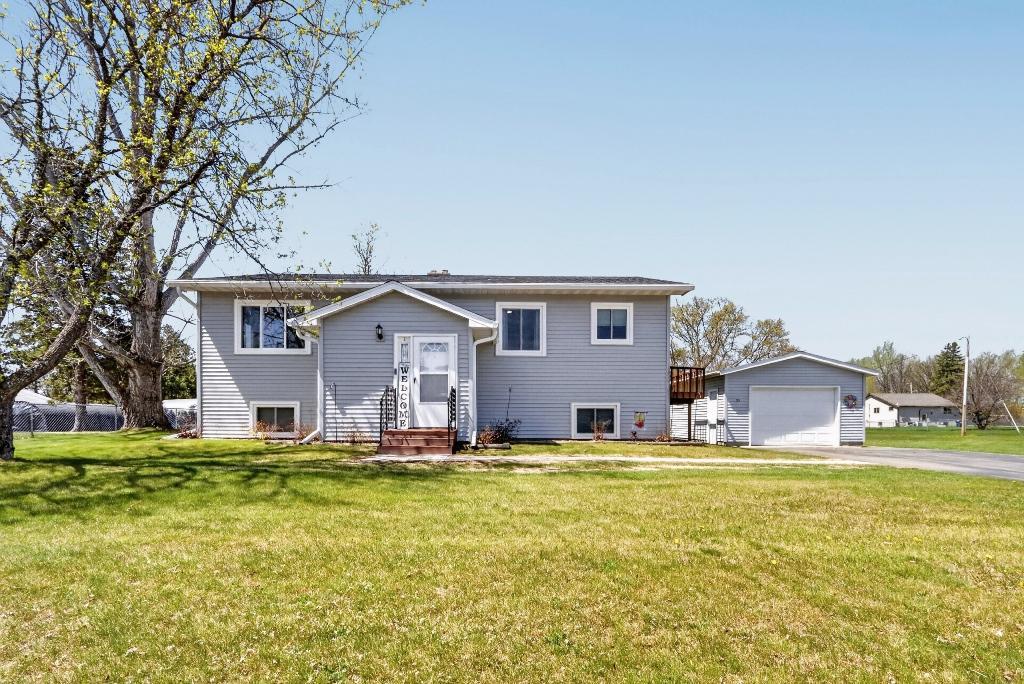 Residential 7076096