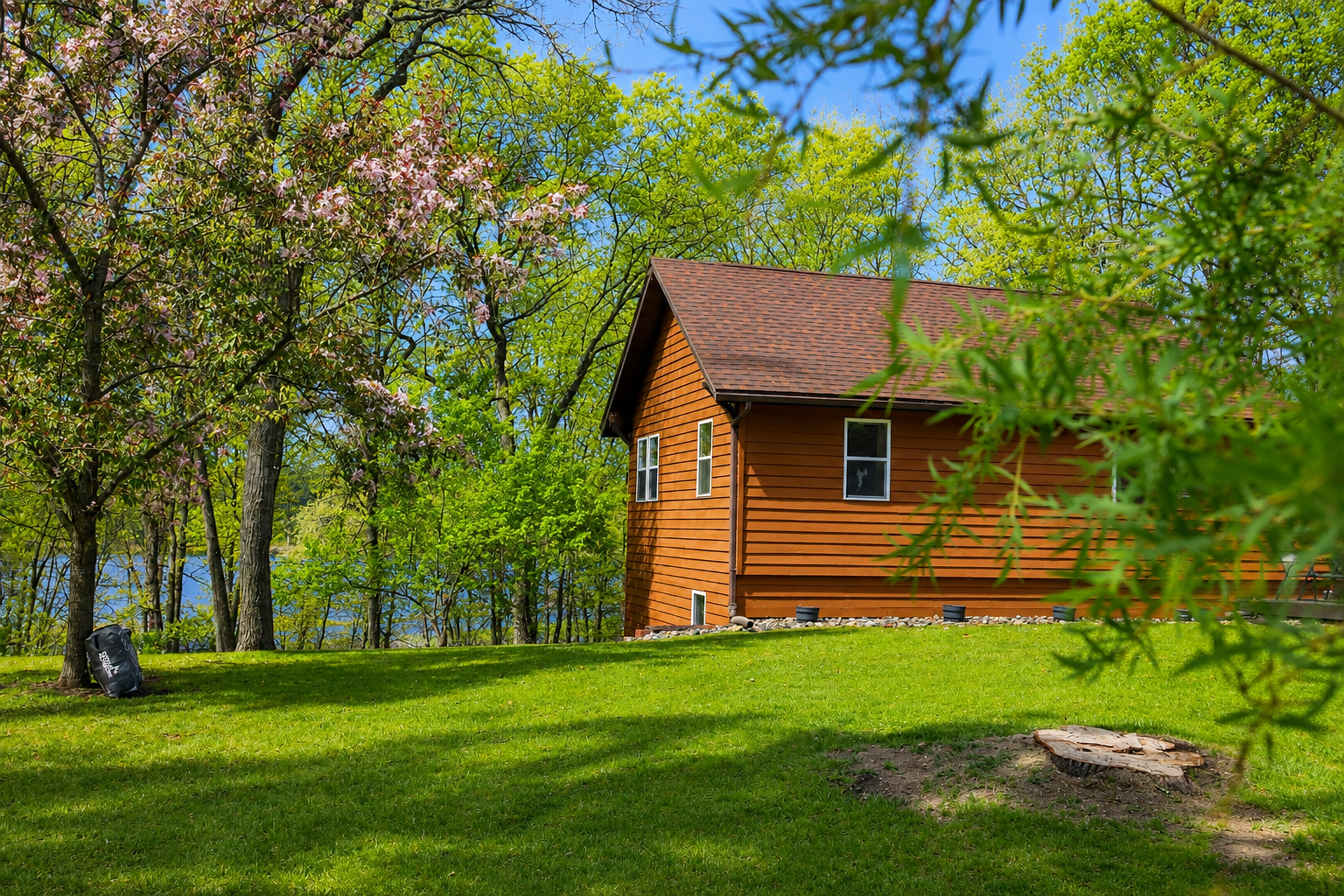 Lakehome 7076631