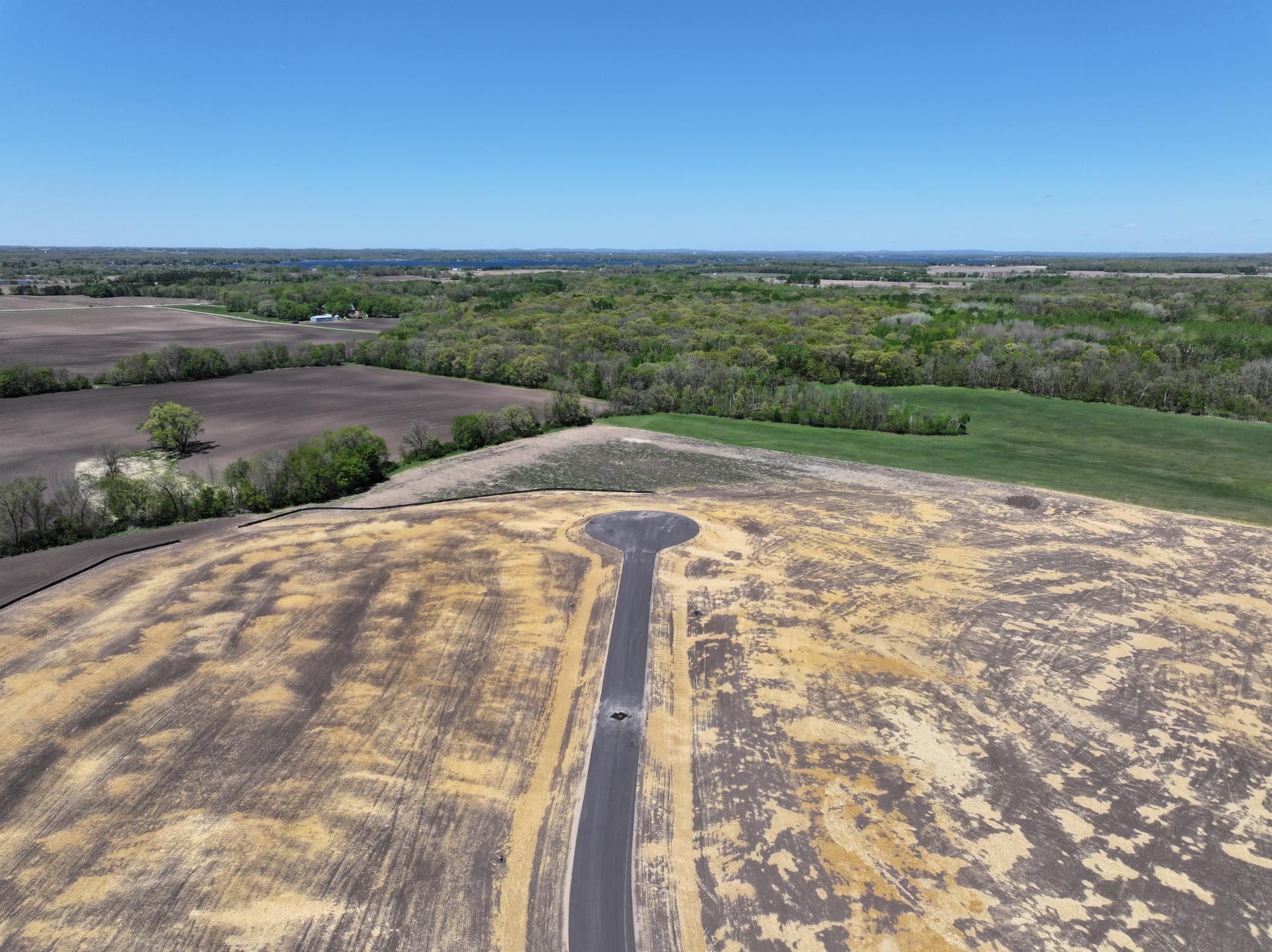 Land 7076681