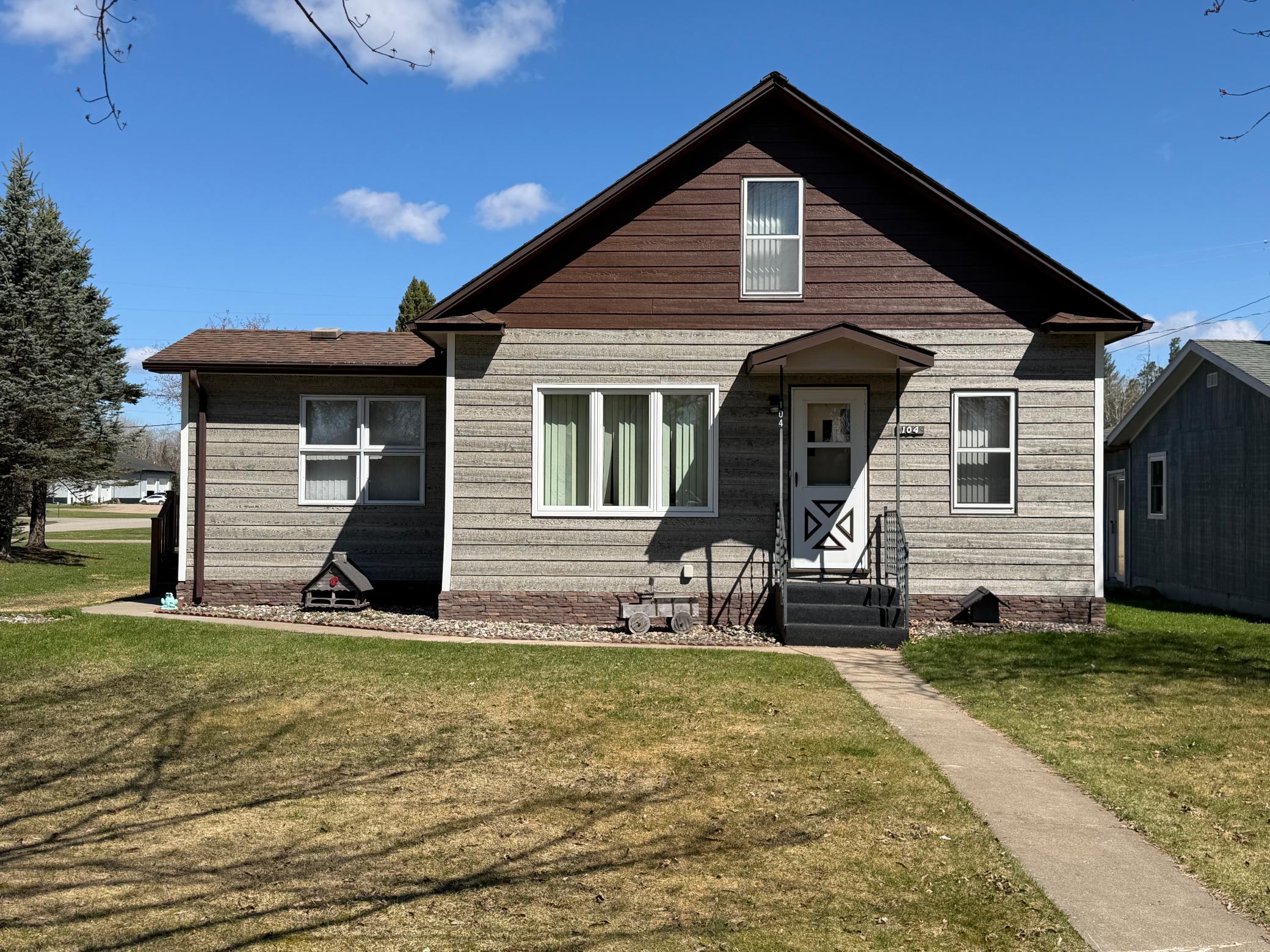 Residential 7076718