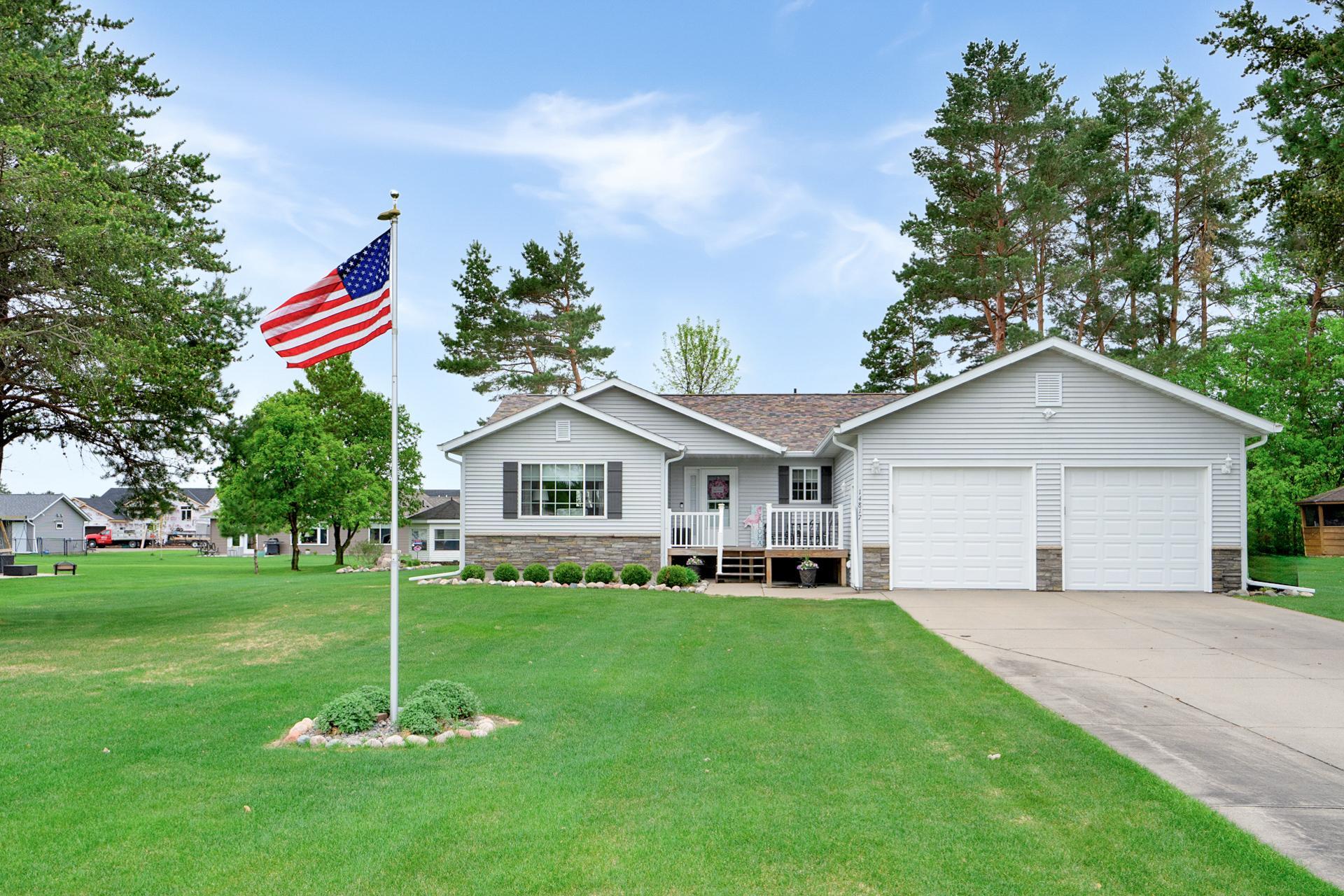 Residential 7076722