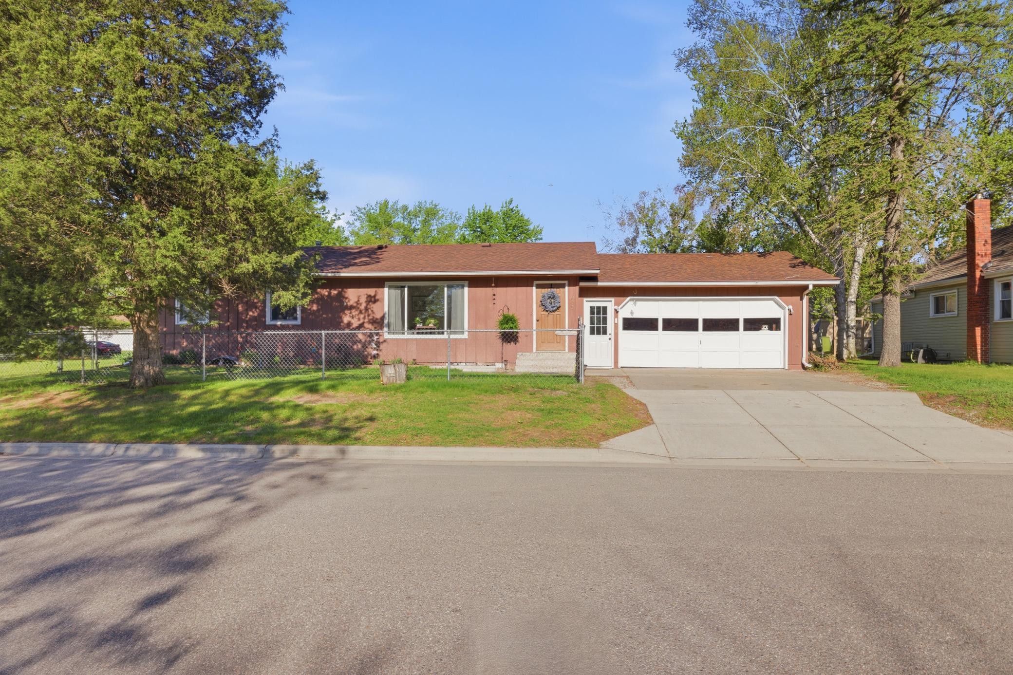 Residential 7077752