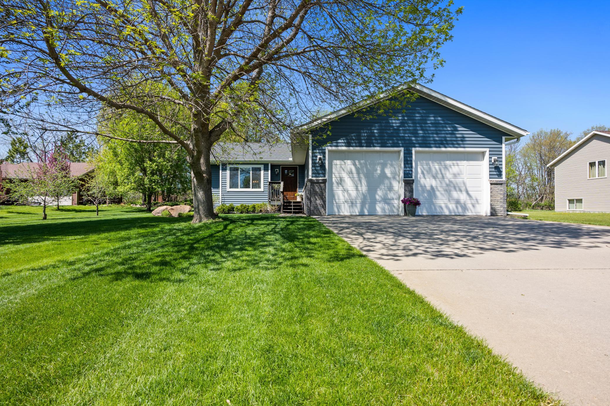 Residential 7078653