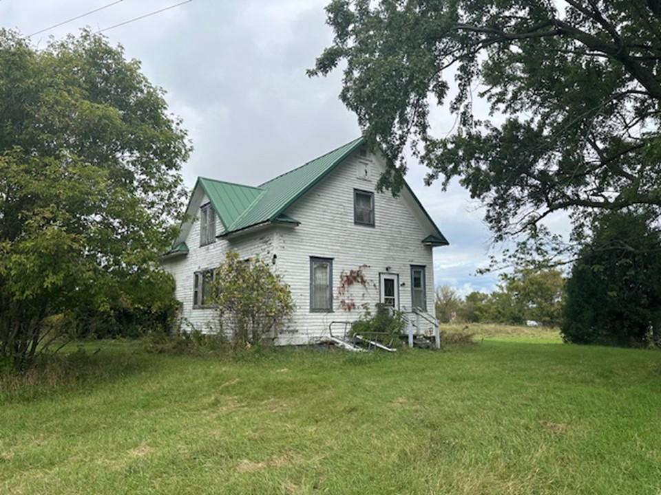 Lakehome 7079209