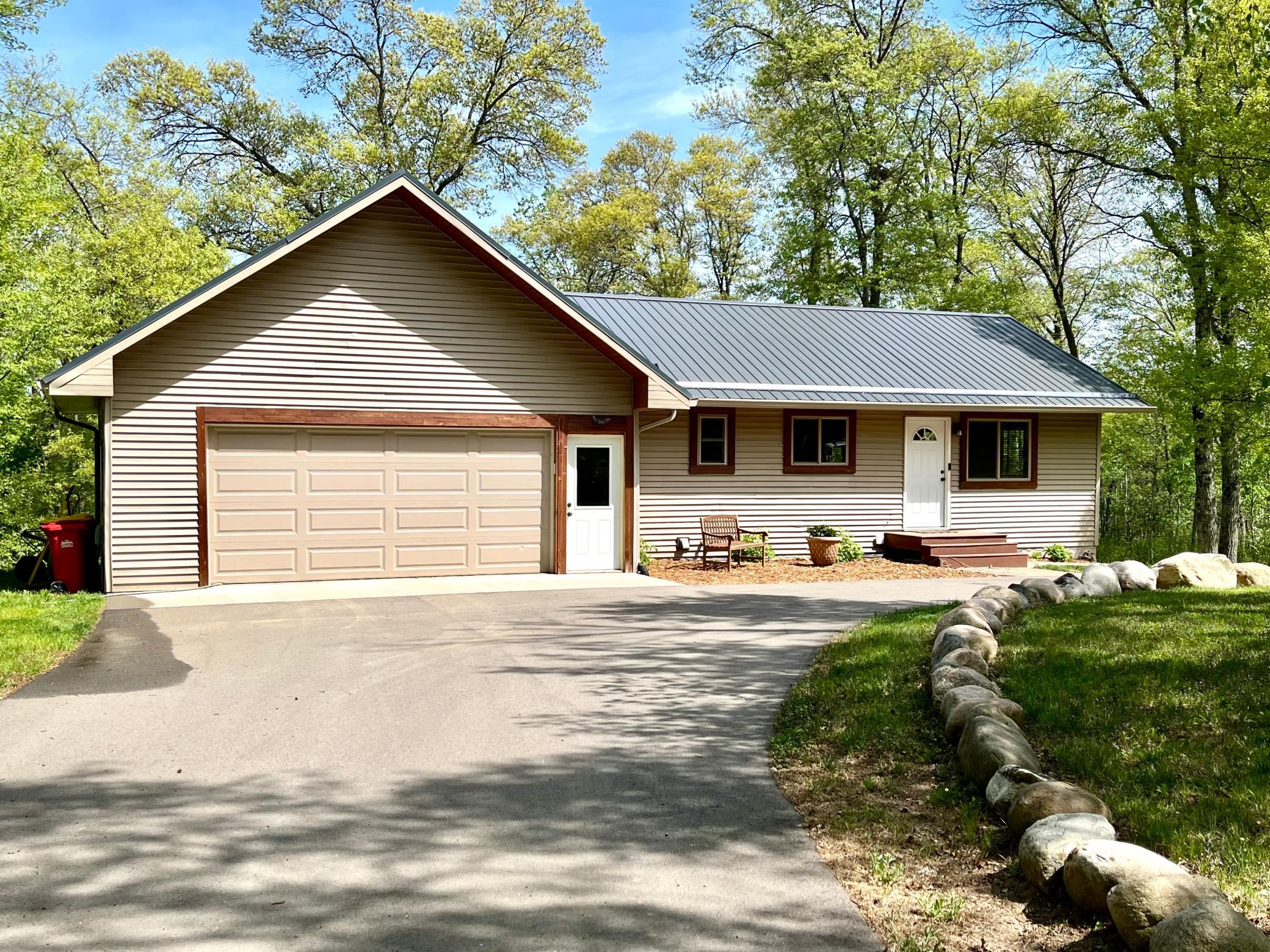 Lakehome 7079318