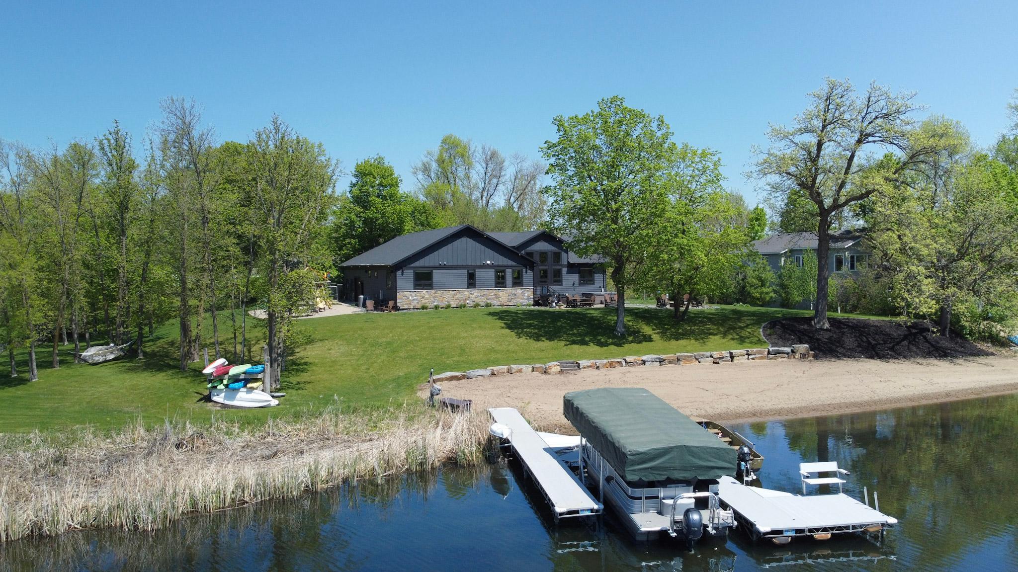 Lakehome 7079834