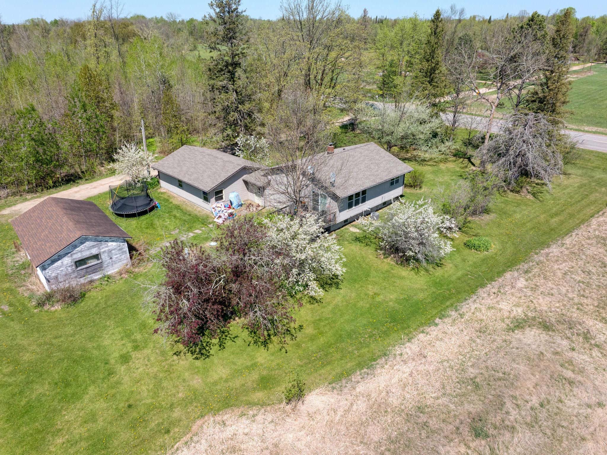 Residential 7080462