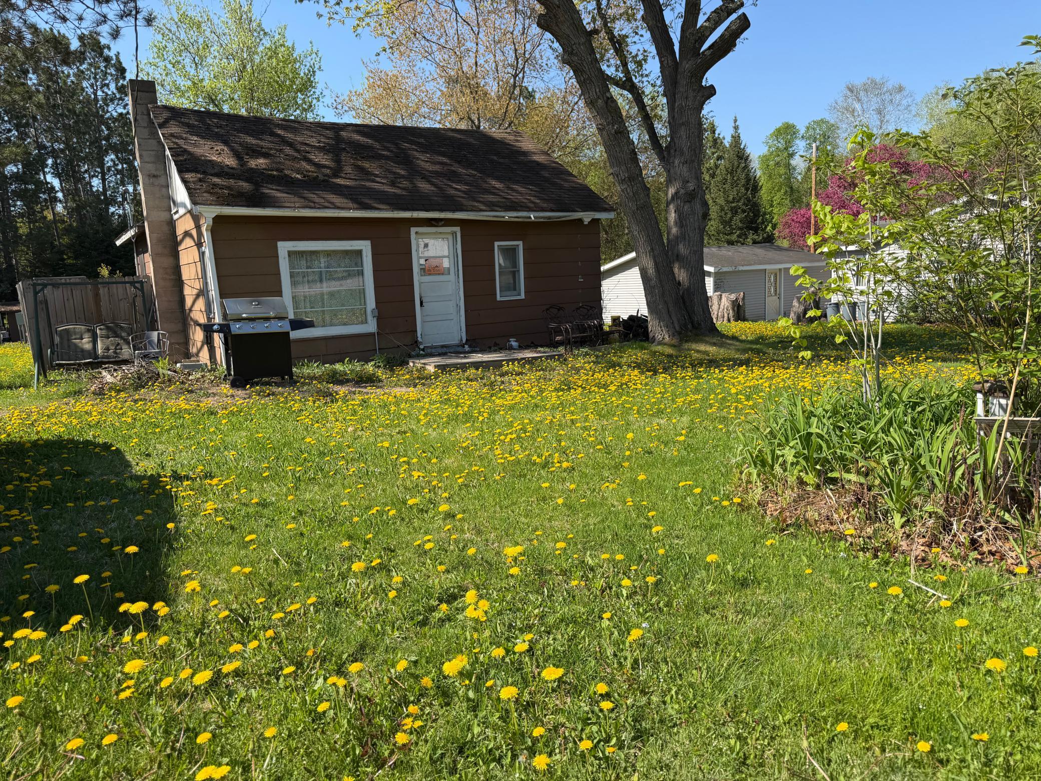 Residential 7081360
