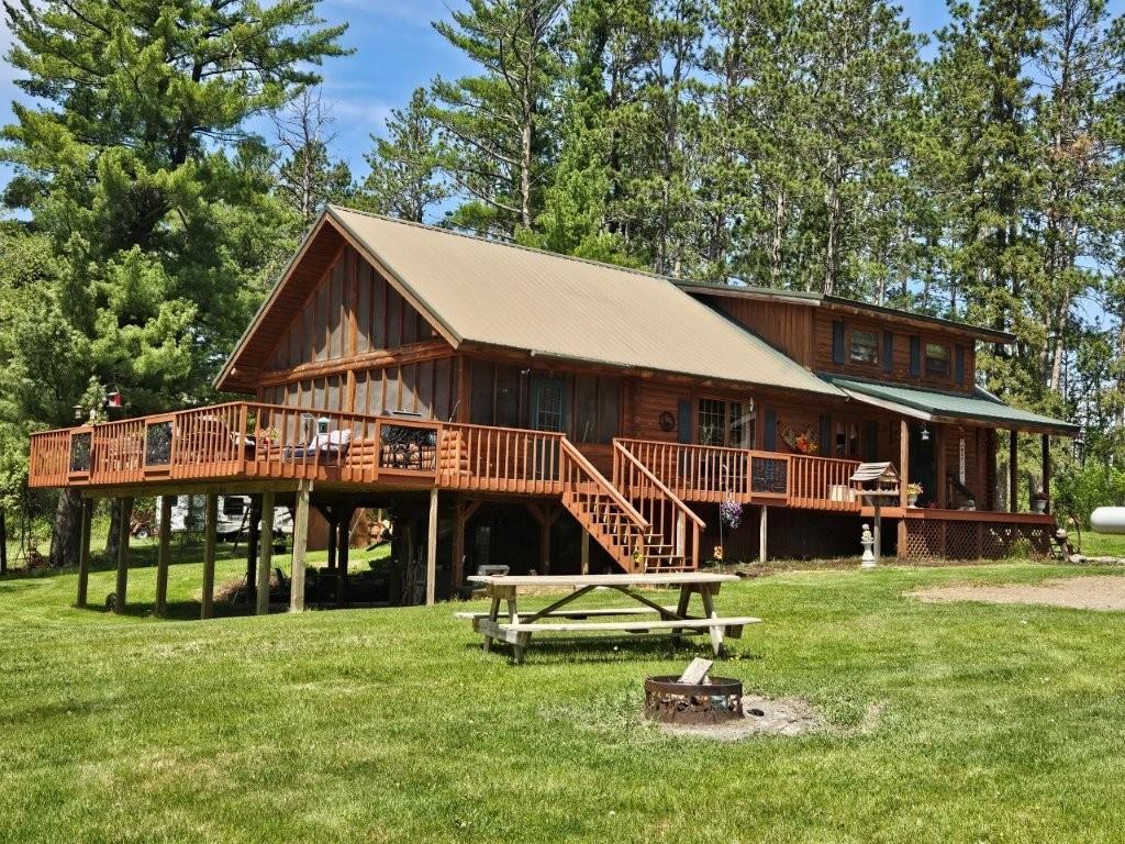 Lakehome 7081676