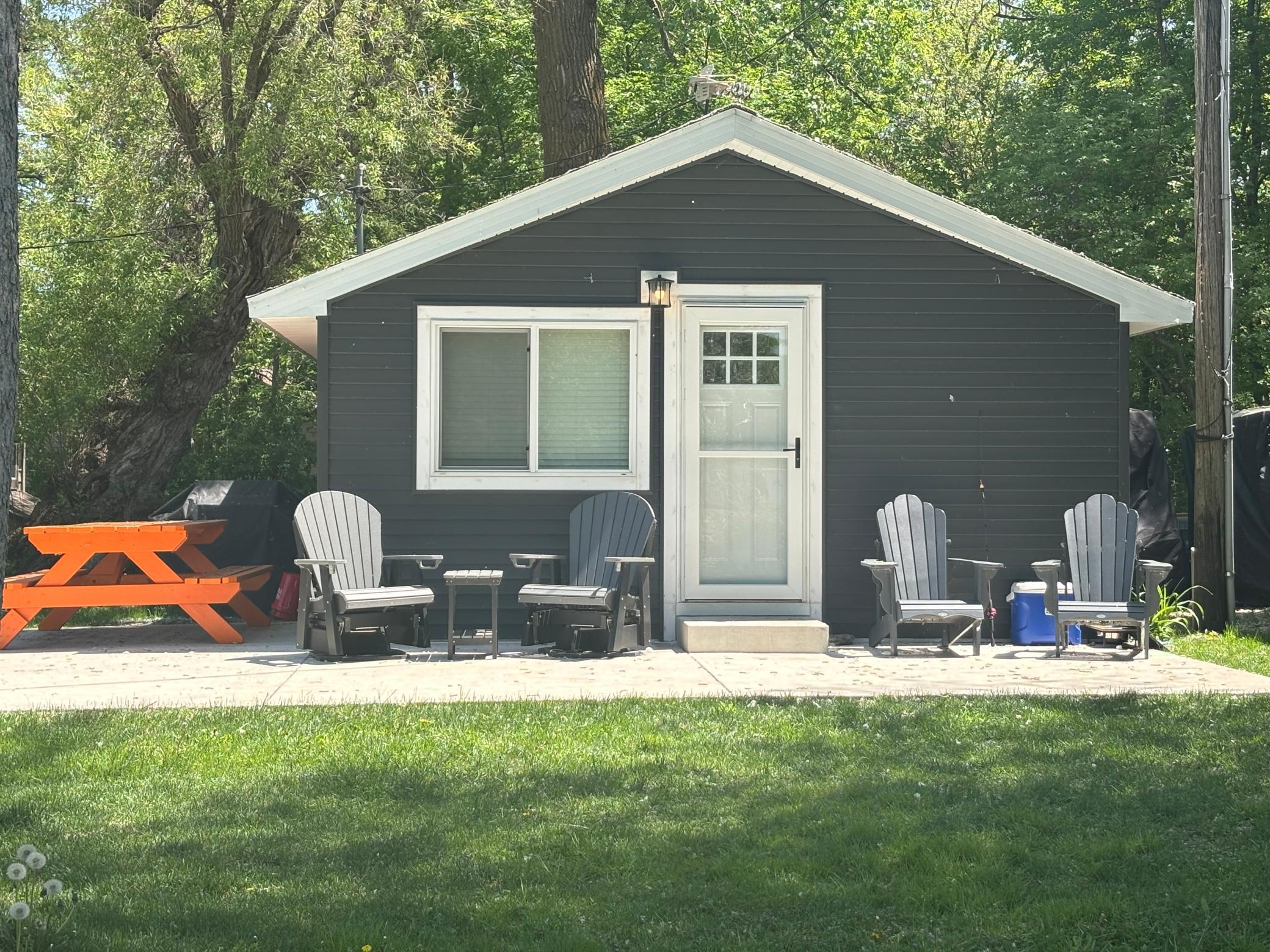 Lakehome 7082290