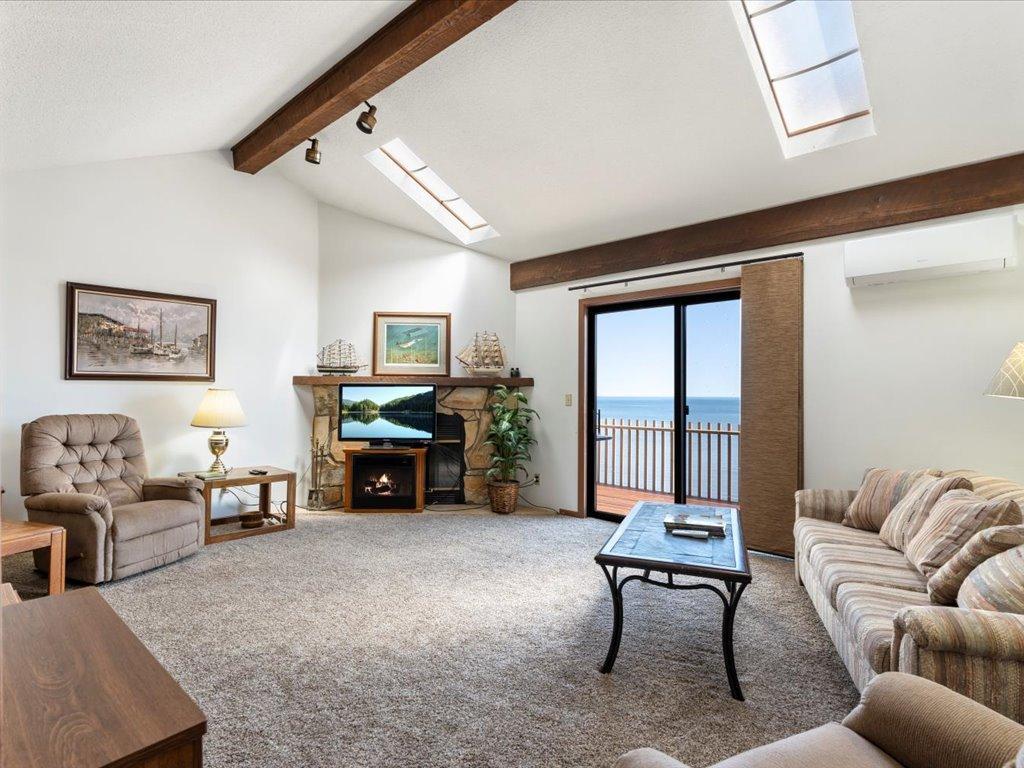 Lakehome 7082449