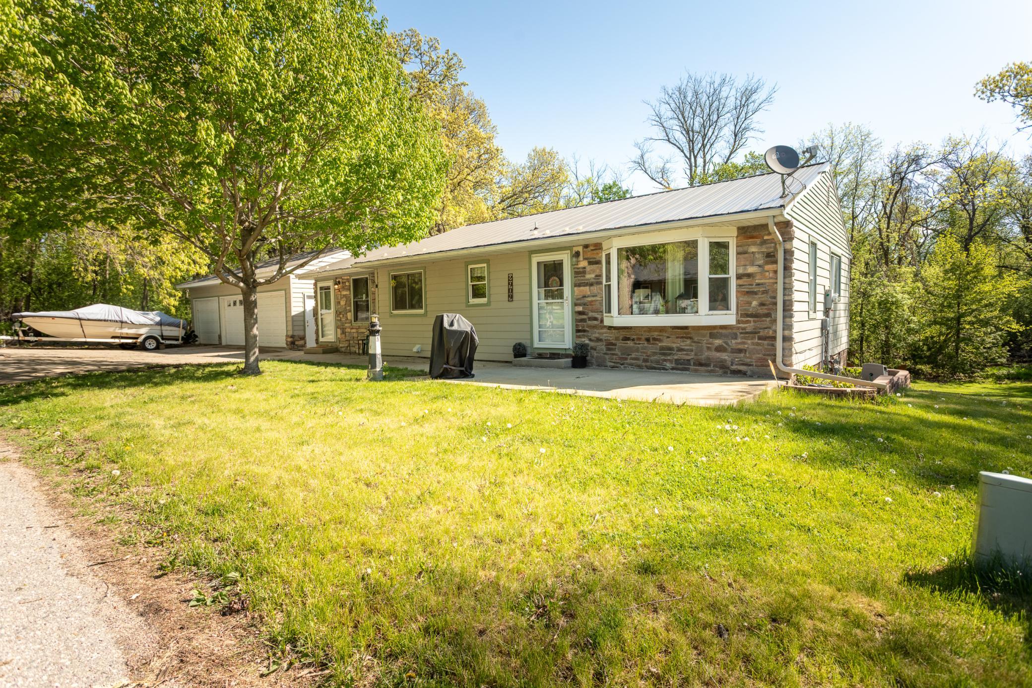 Residential 7082614