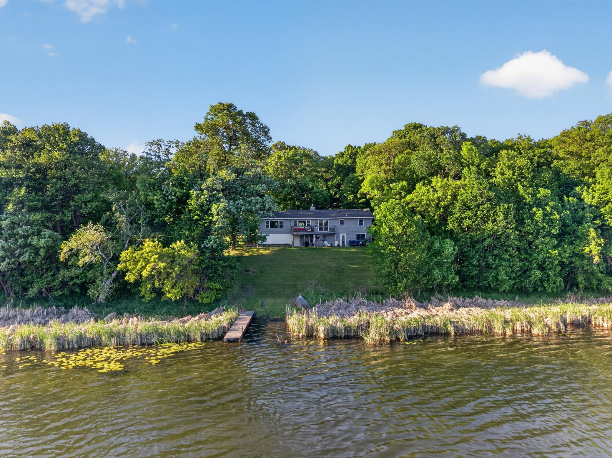 Lakehome 7082784