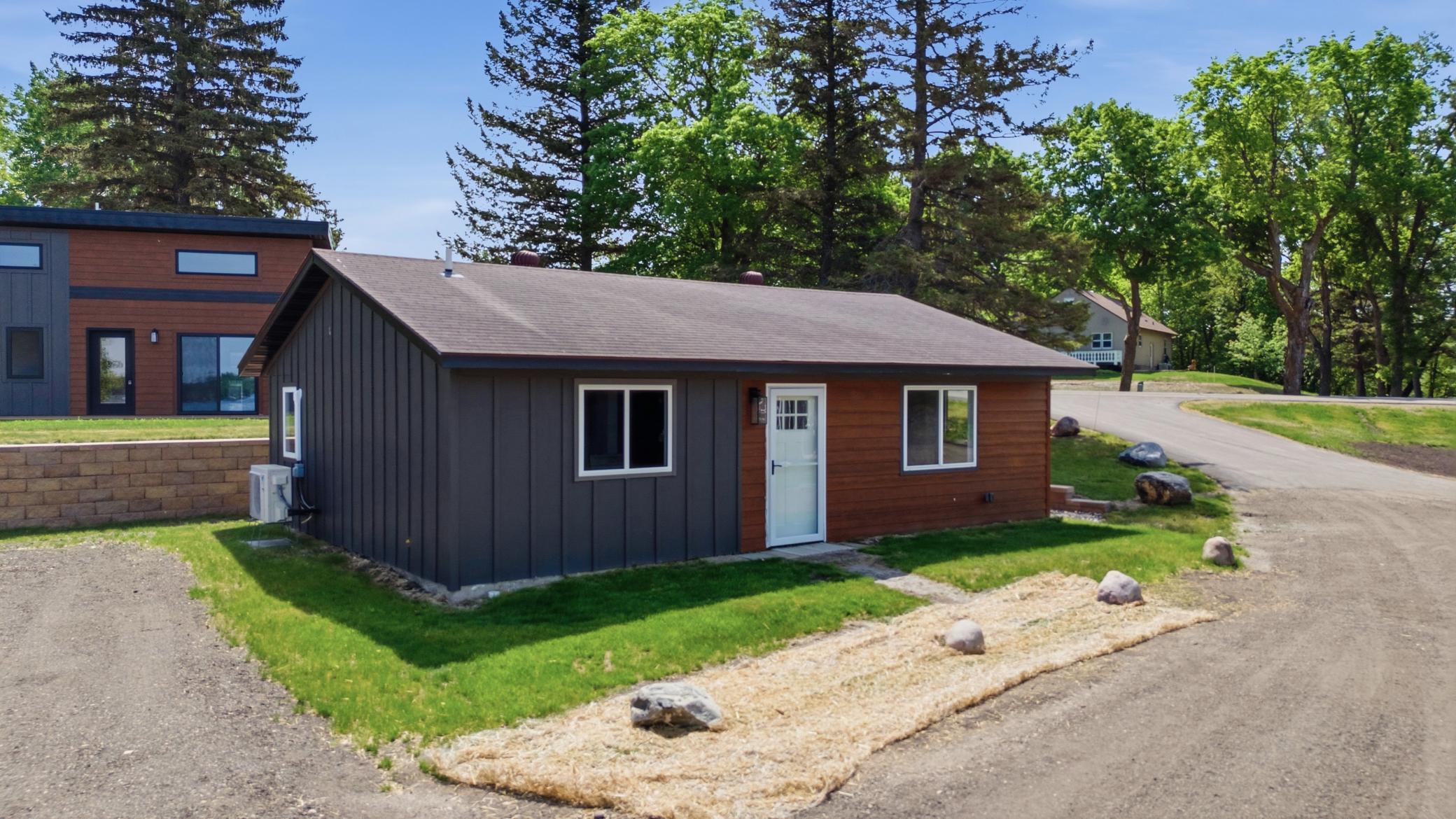 Lakehome 7082804