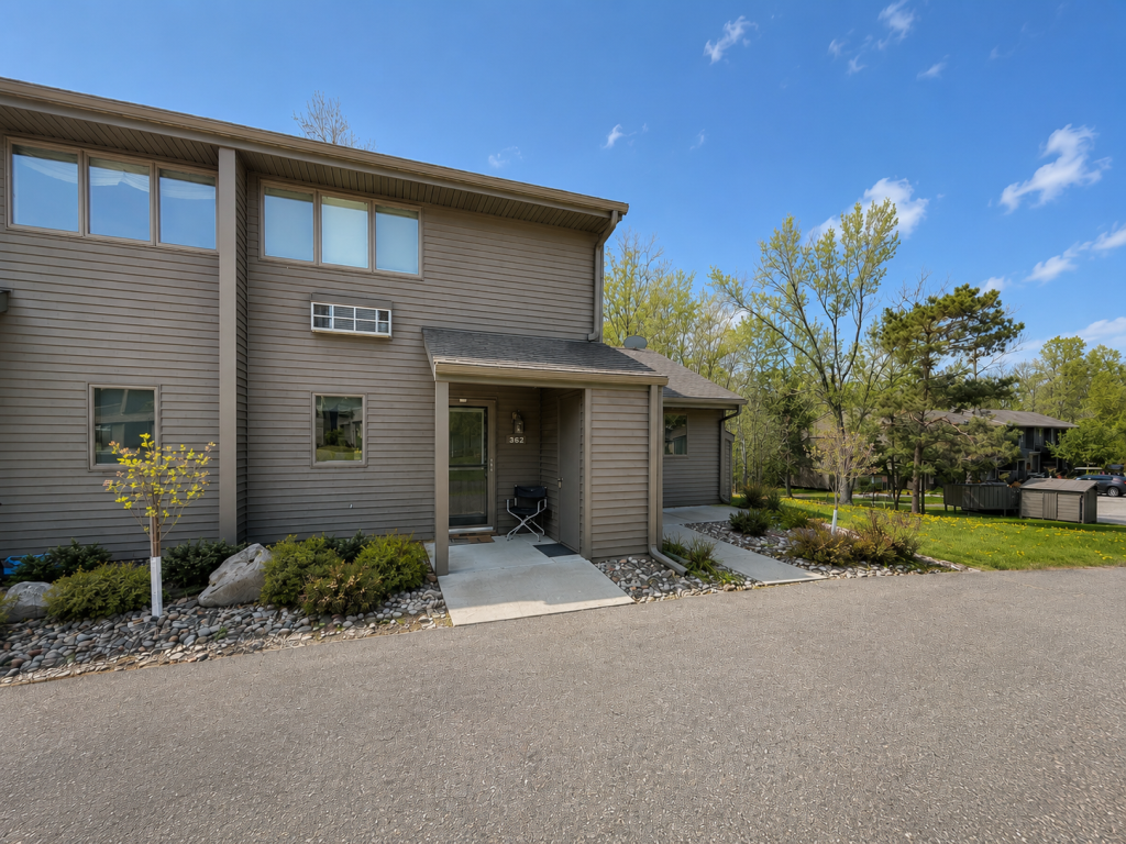 Lakehome 7082926