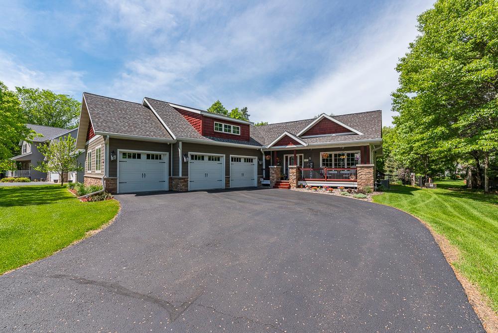 Residential 7082960