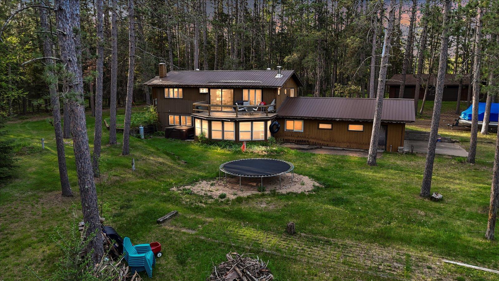 Lakehome 7083575