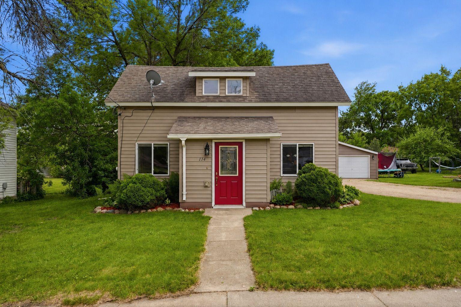 Residential 7083861