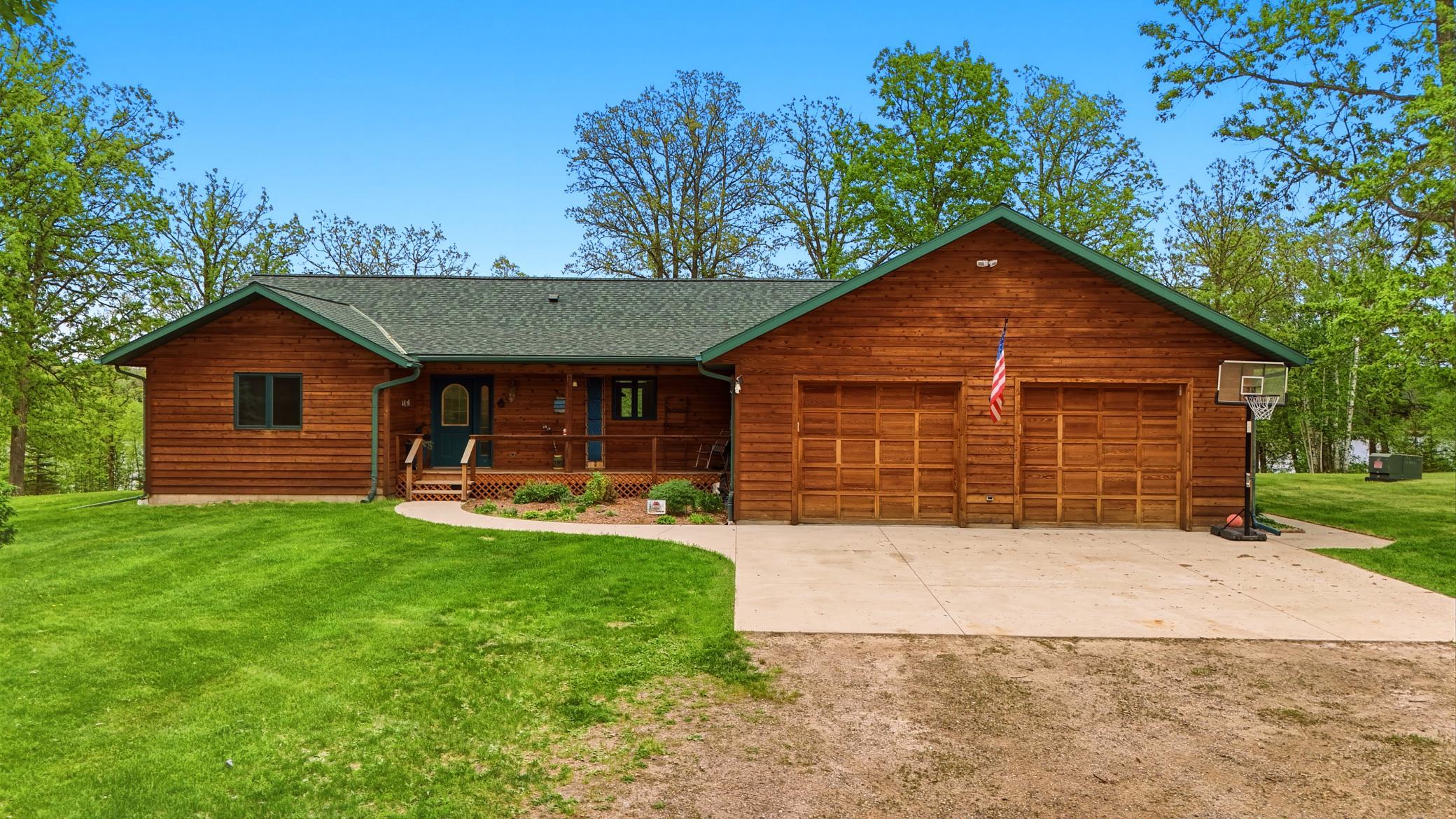 Lakehome 7084667