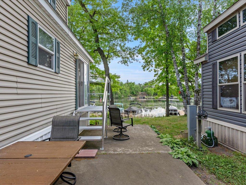 Lakehome 7084795