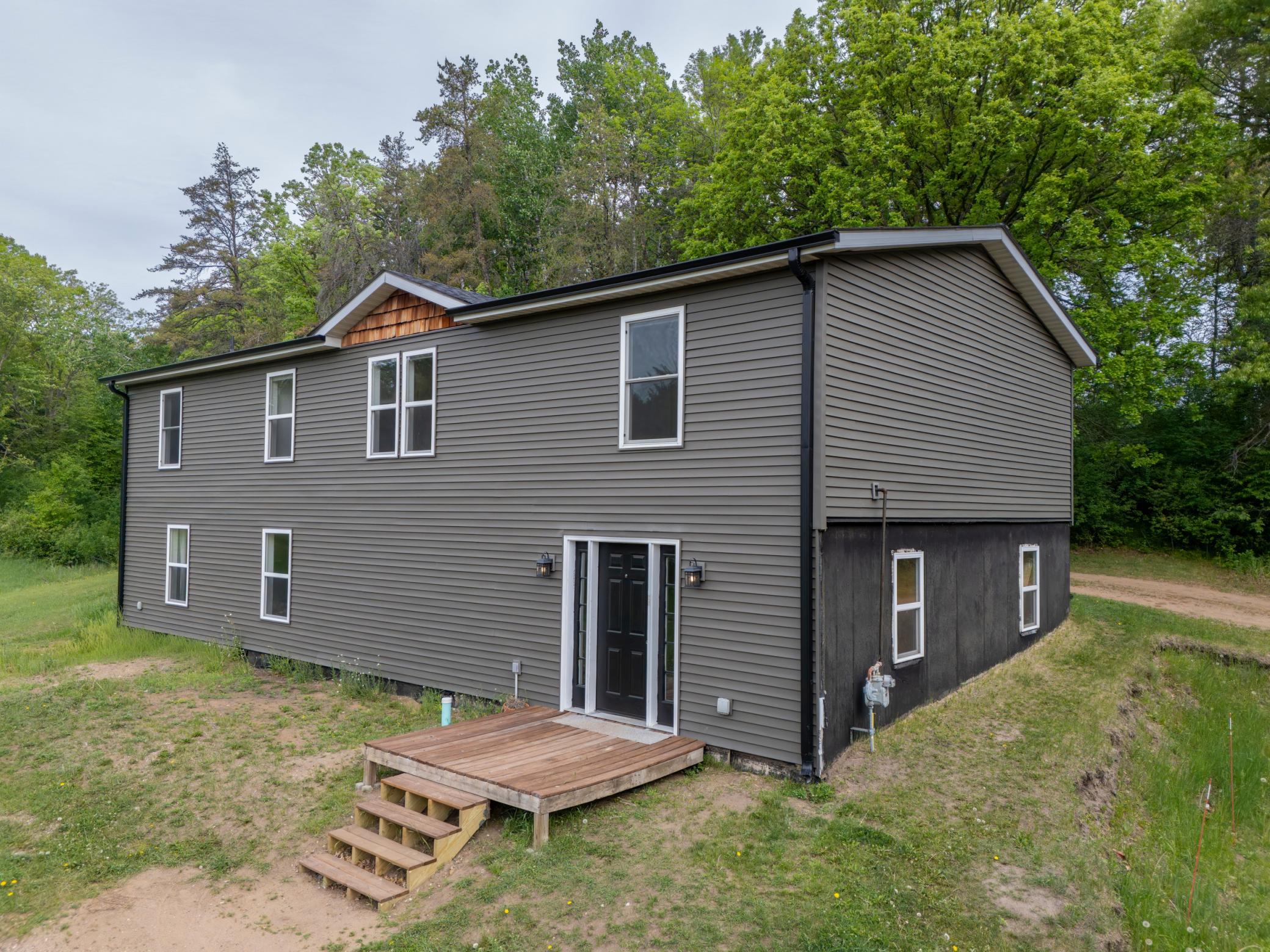 Residential 7085060