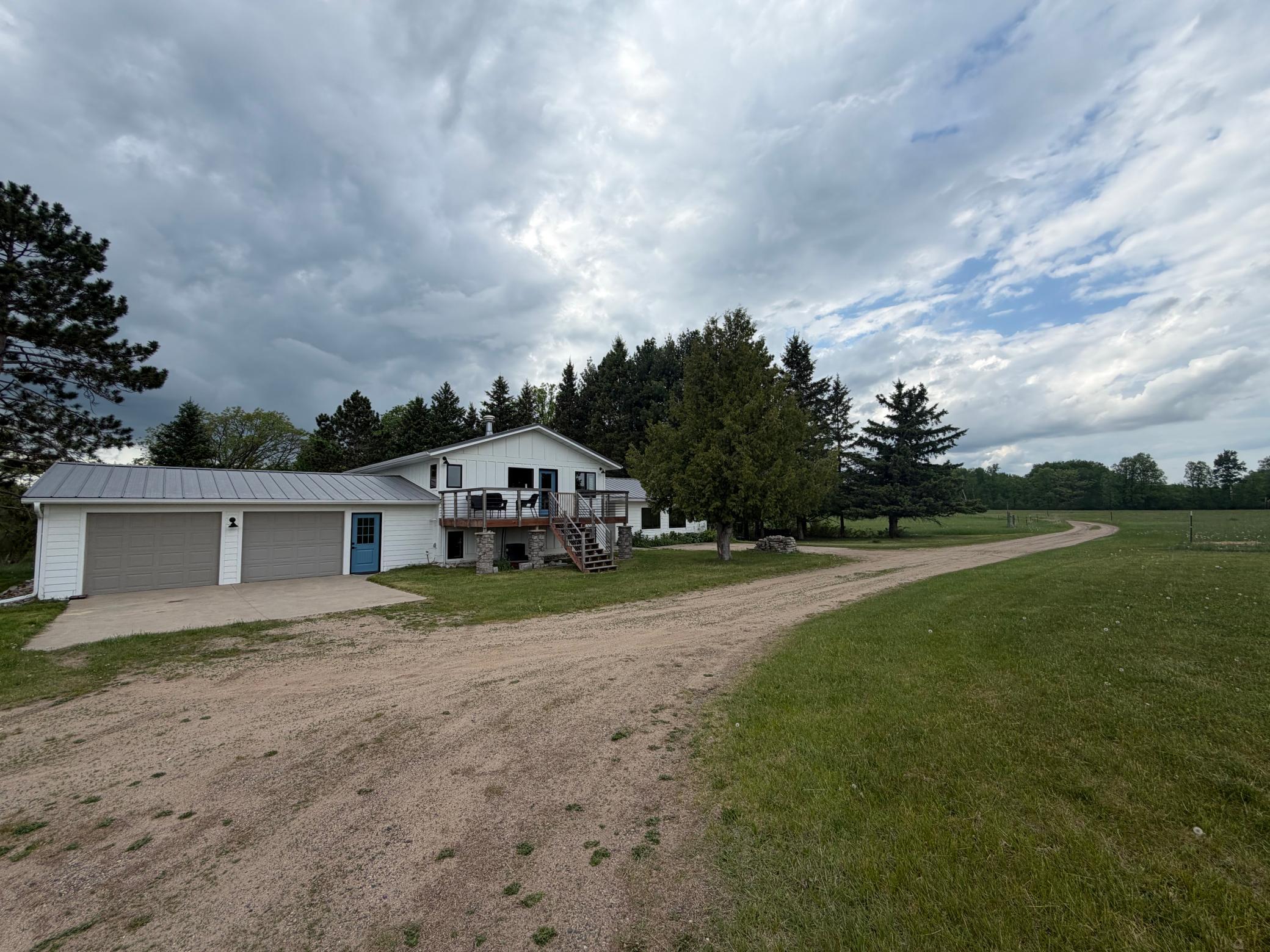 Residential 7085119