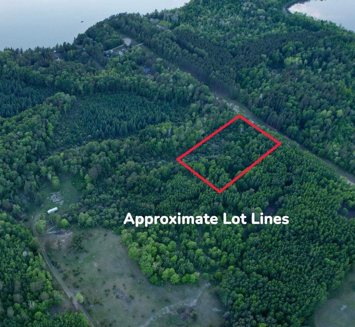 Land 7085212