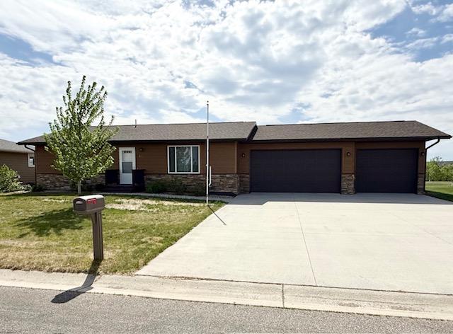 Residential 7085768