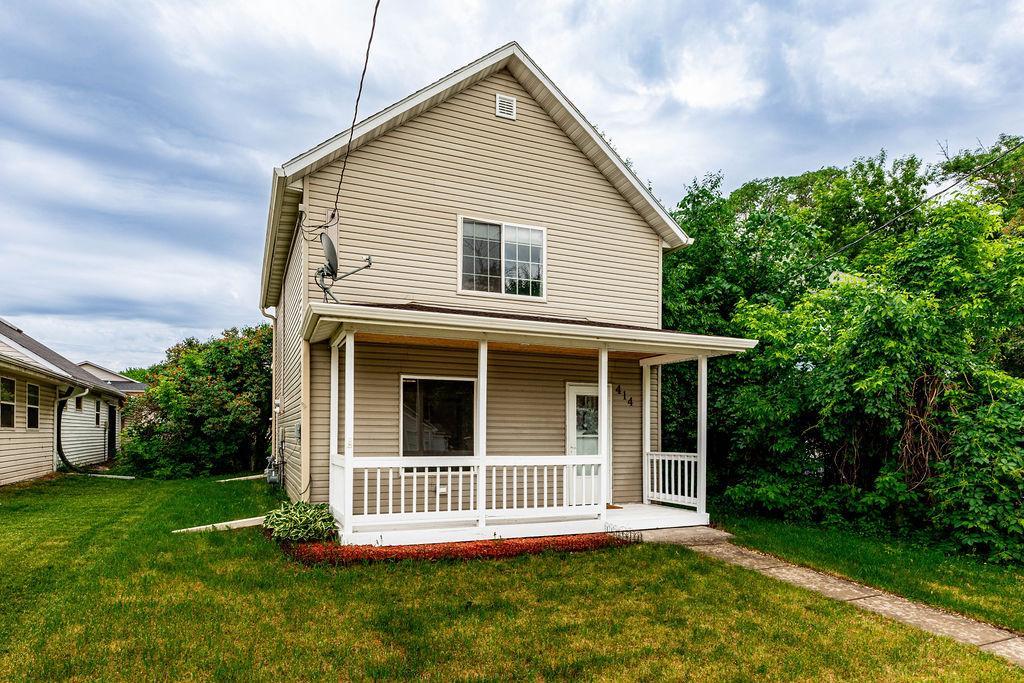 Residential 7086579