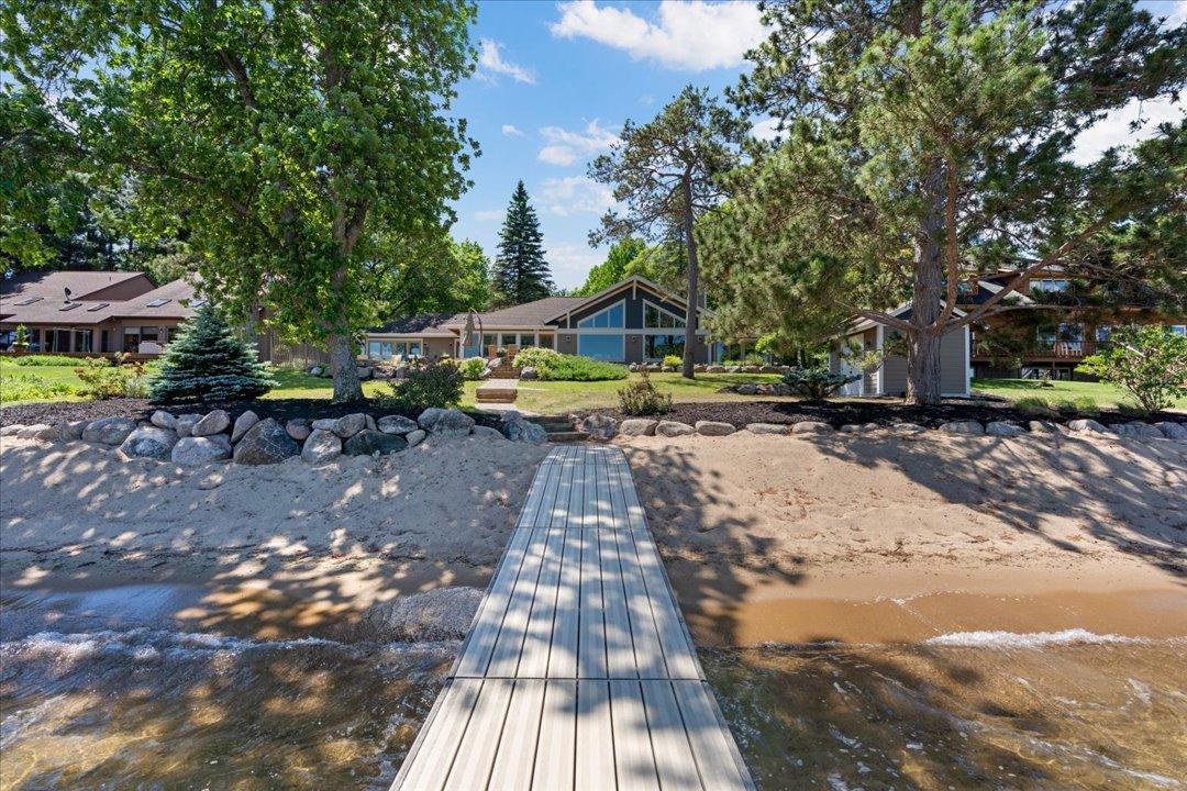 Lakehome 7086744