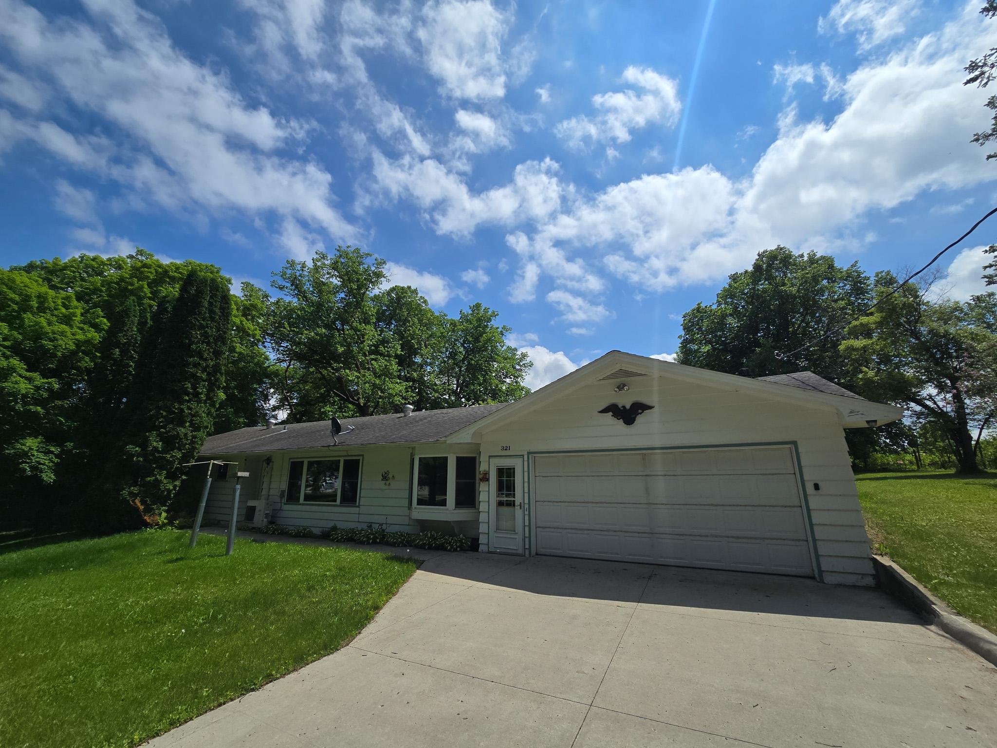 Residential 7087416
