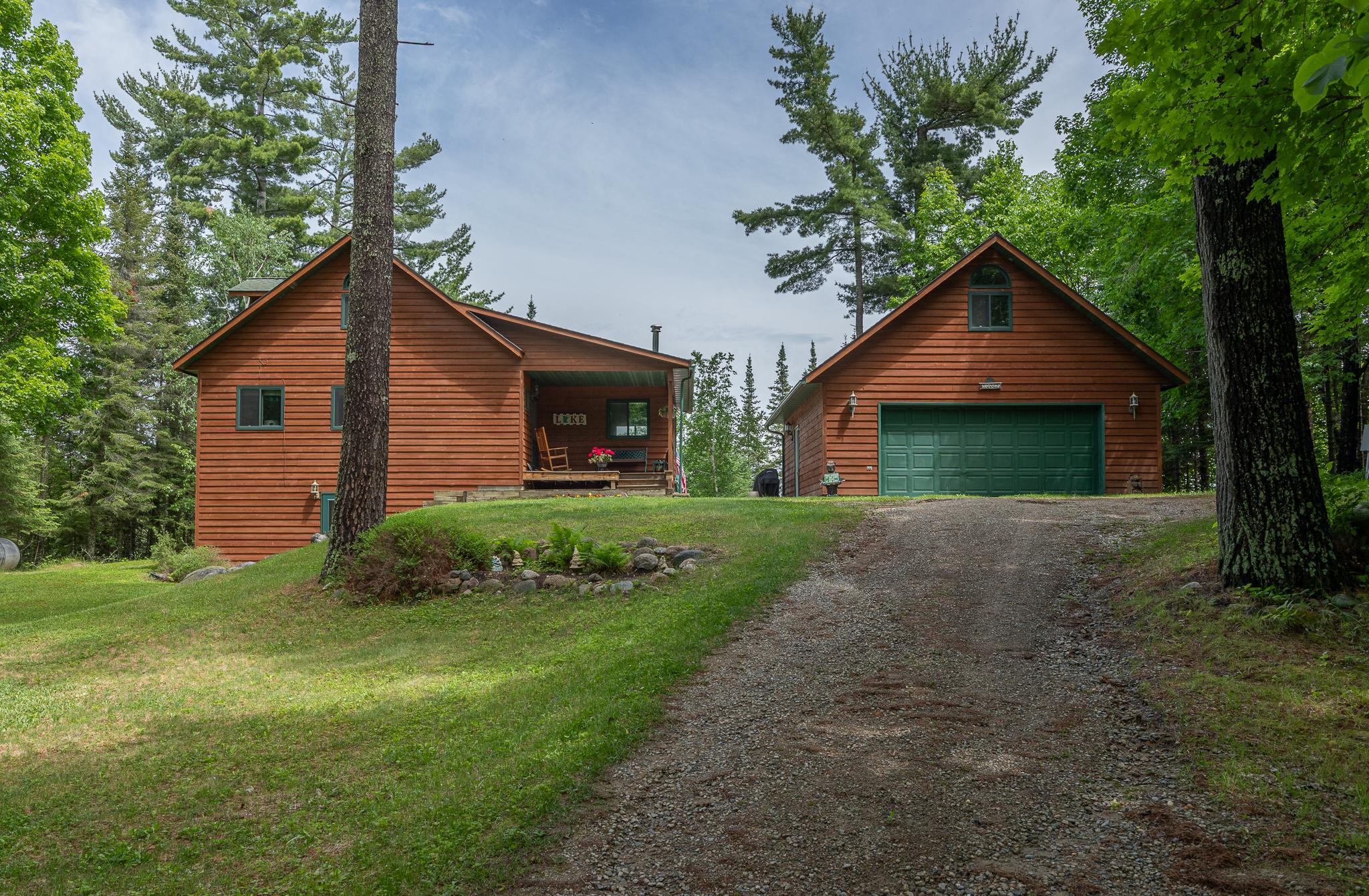 Lakehome 7087865