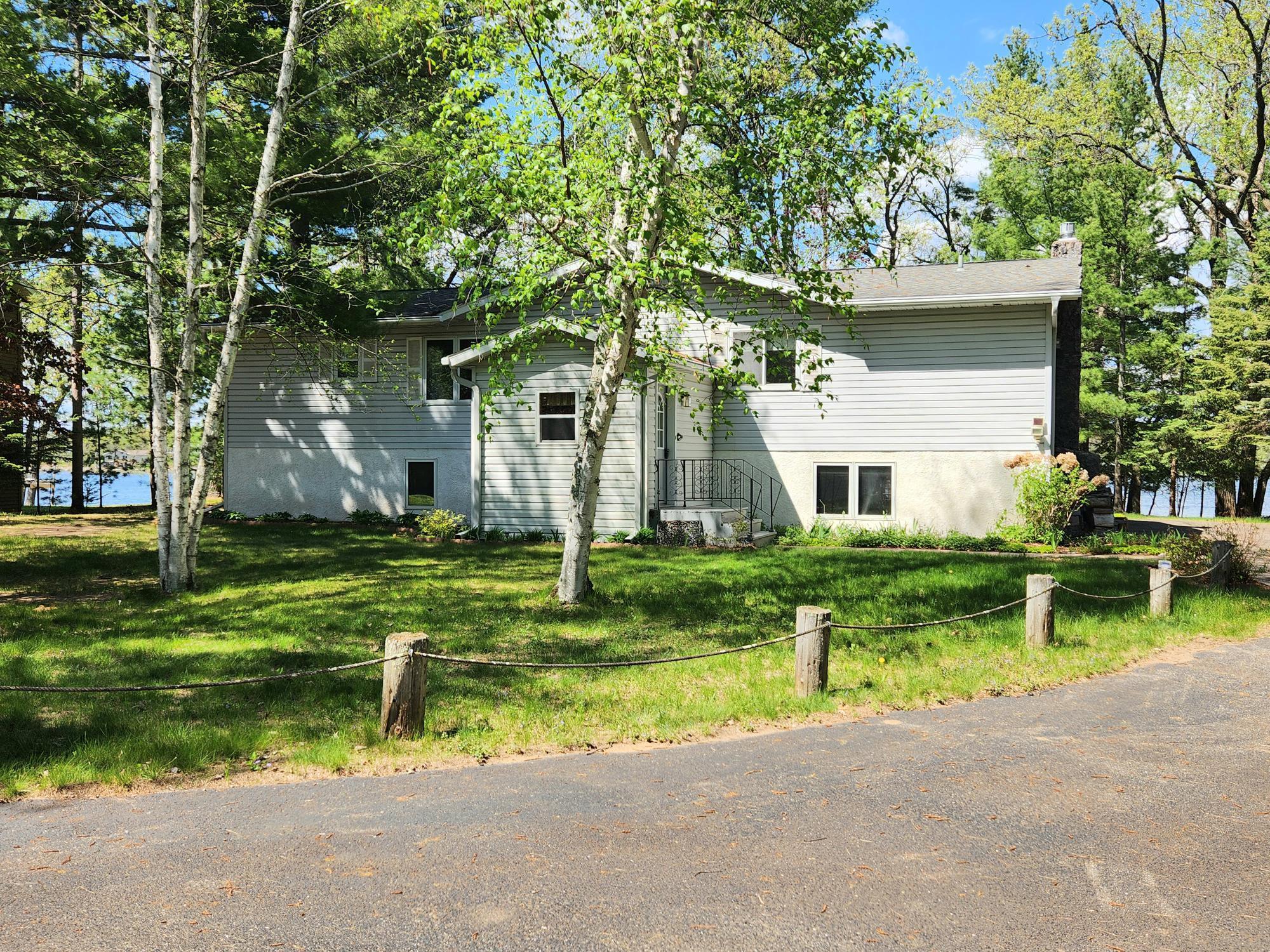Lakehome 7088115