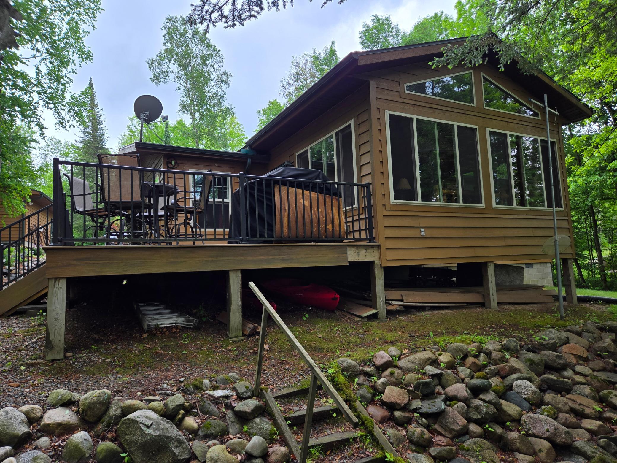 Lakehome 7088543