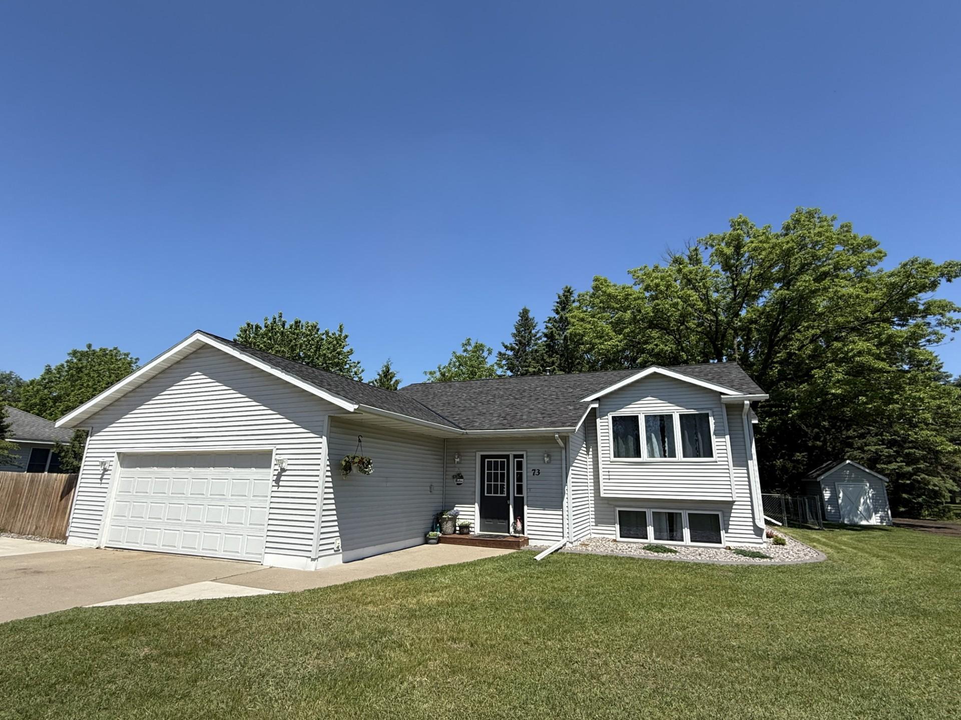 Residential 7088605