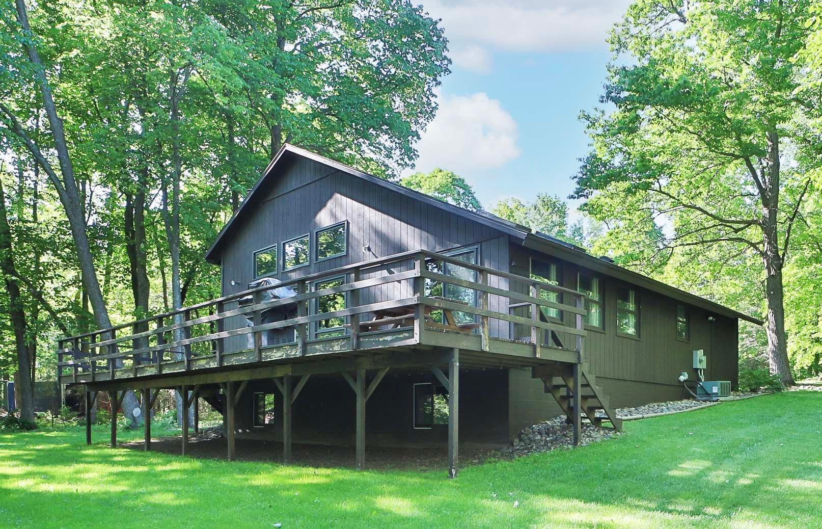 Lakehome 7088614
