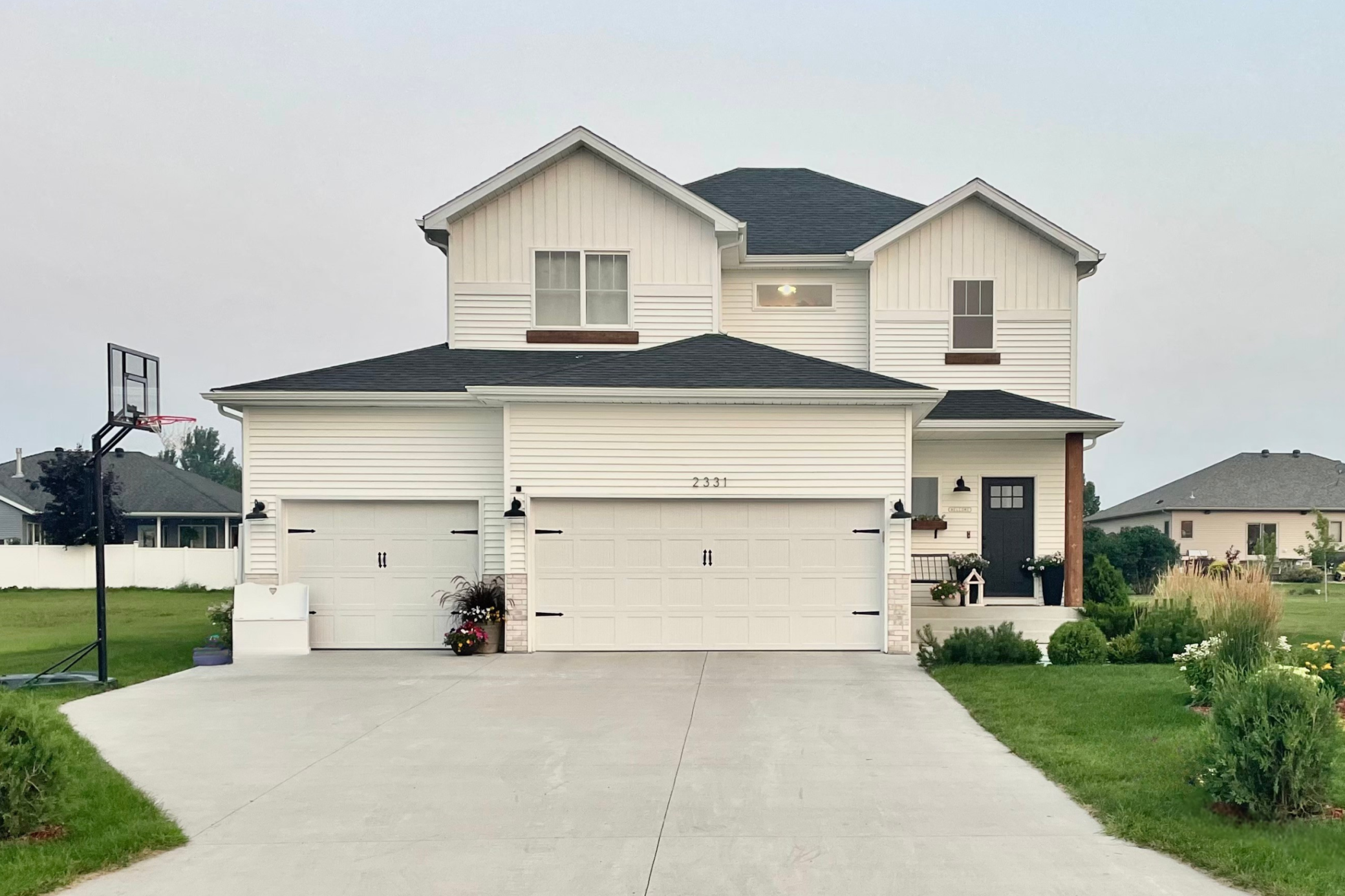 Residential 7088615
