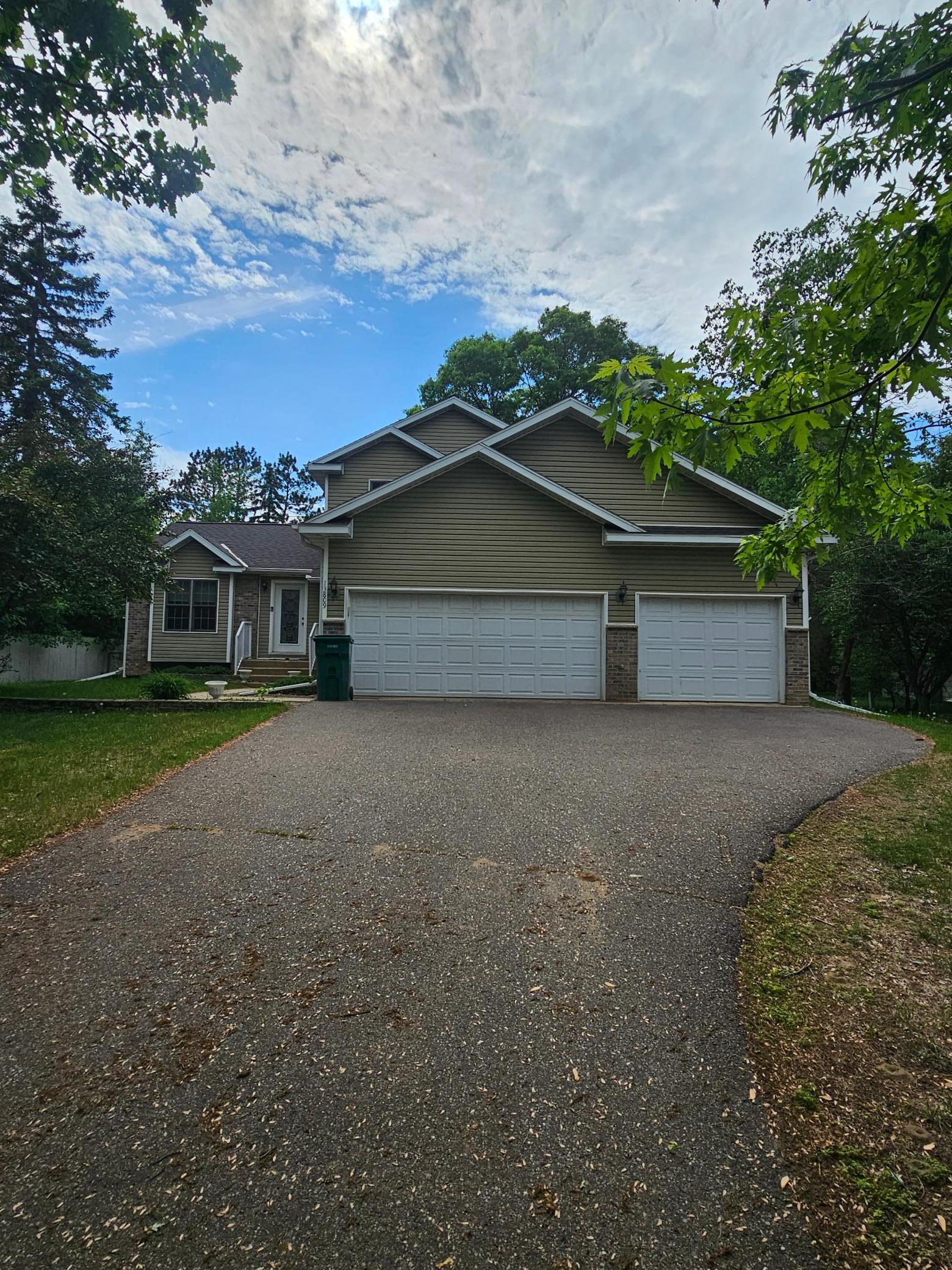 Residential 7088719