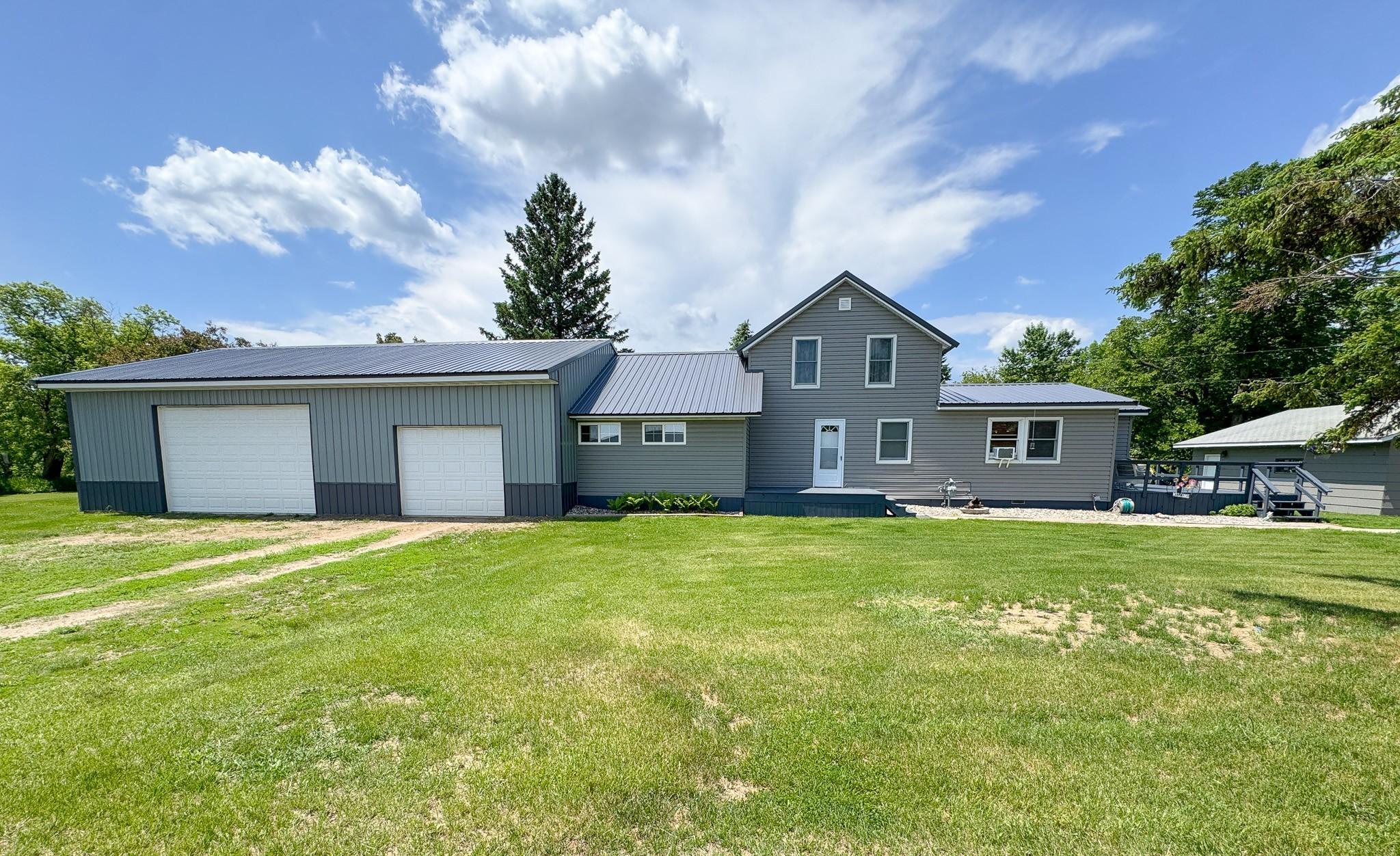 Residential 7088815